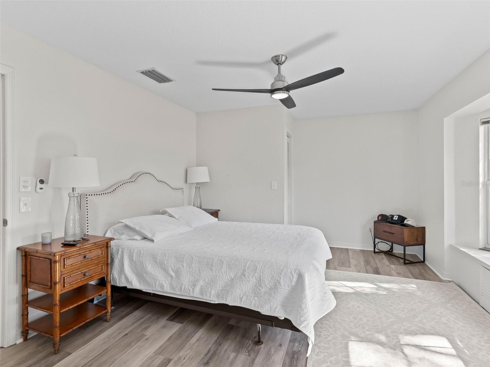 Image 23 of 40 For 8916 8th Street