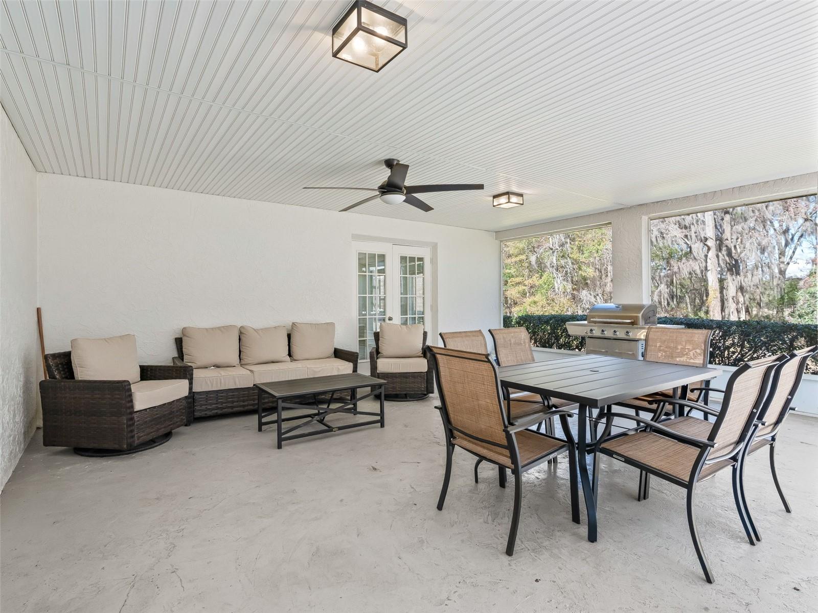 Image 33 of 40 For 8916 8th Street