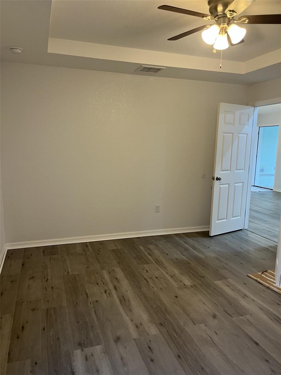 Image 12 of 52 For 35 Sequoia Trail