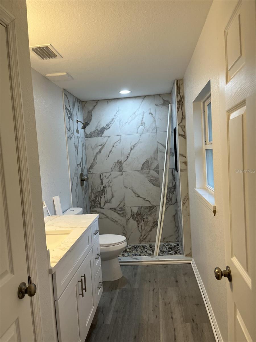 Image 15 of 52 For 35 Sequoia Trail