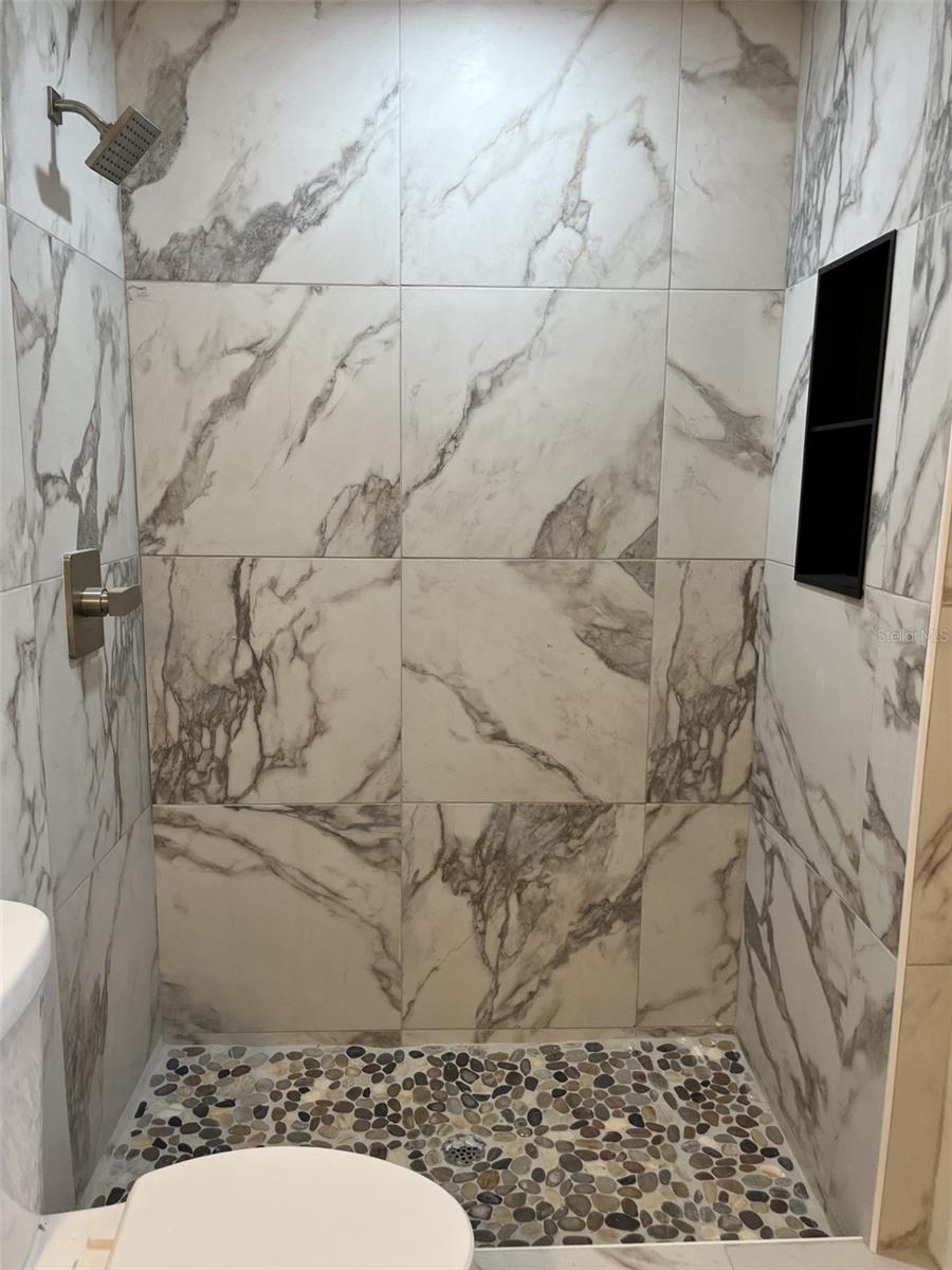 Image 16 of 52 For 35 Sequoia Trail