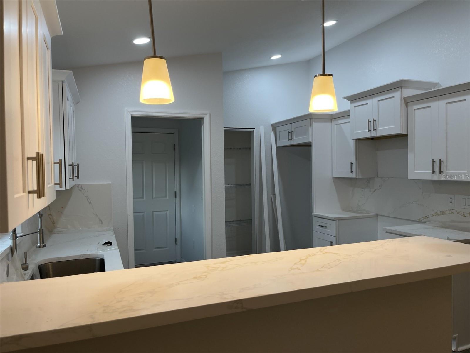 Image 8 of 52 For 35 Sequoia Trail