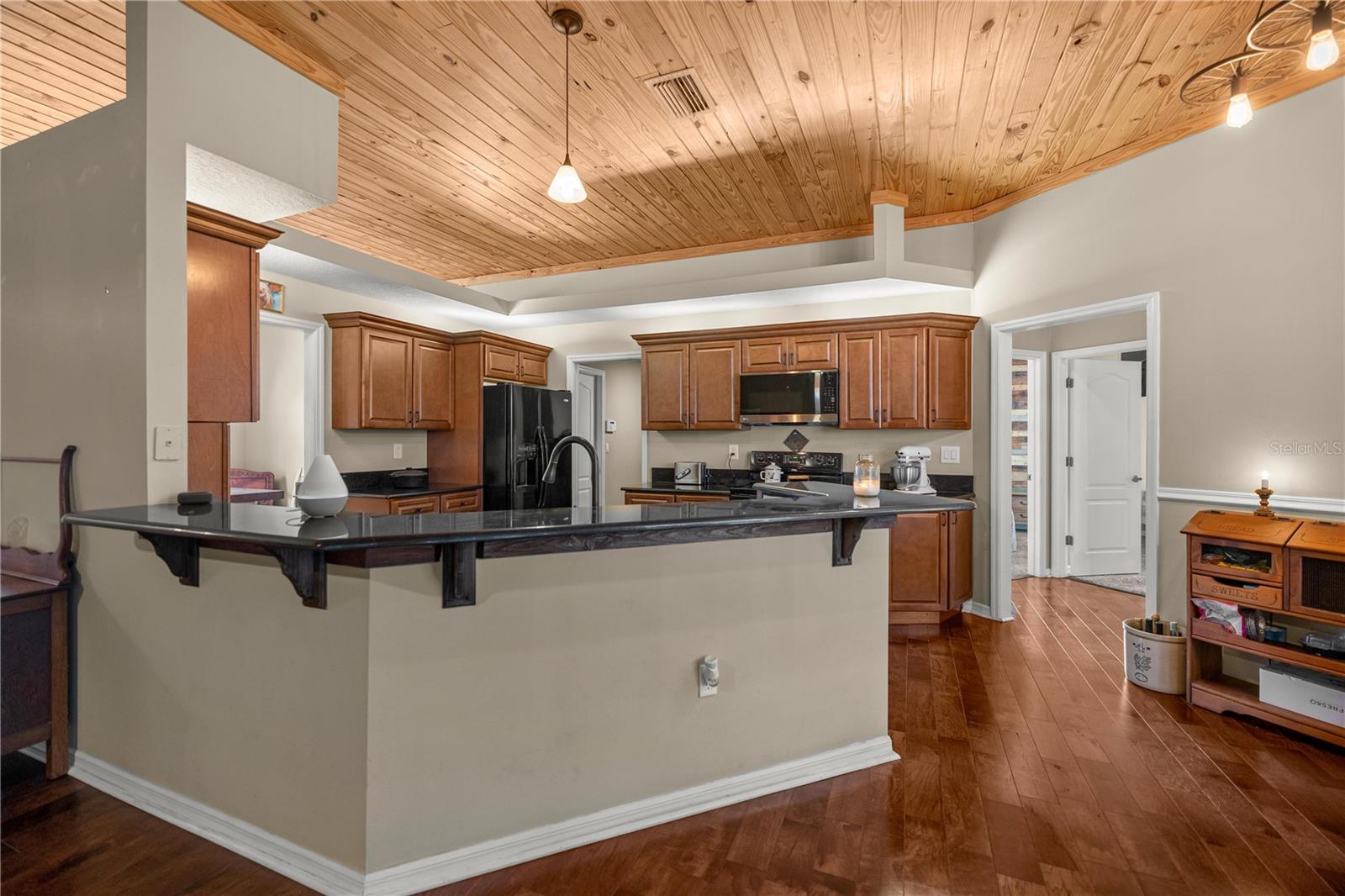 Image 12 of 48 For 3030 Bay Berry Point