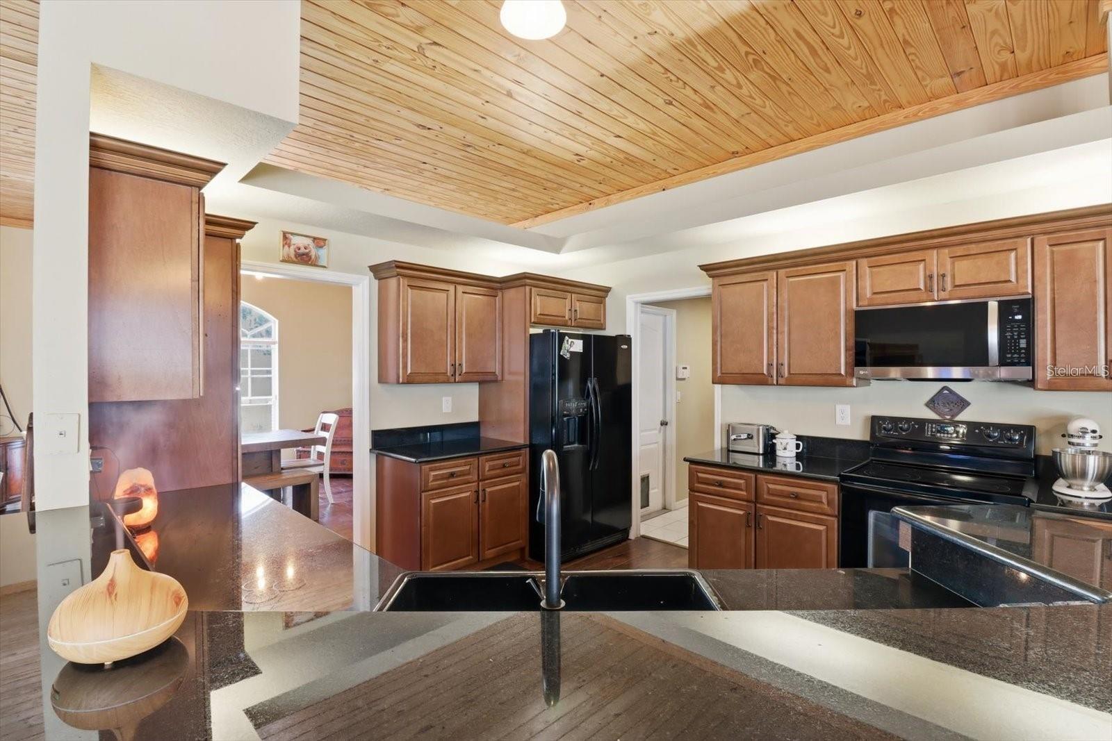 Image 13 of 48 For 3030 Bay Berry Point