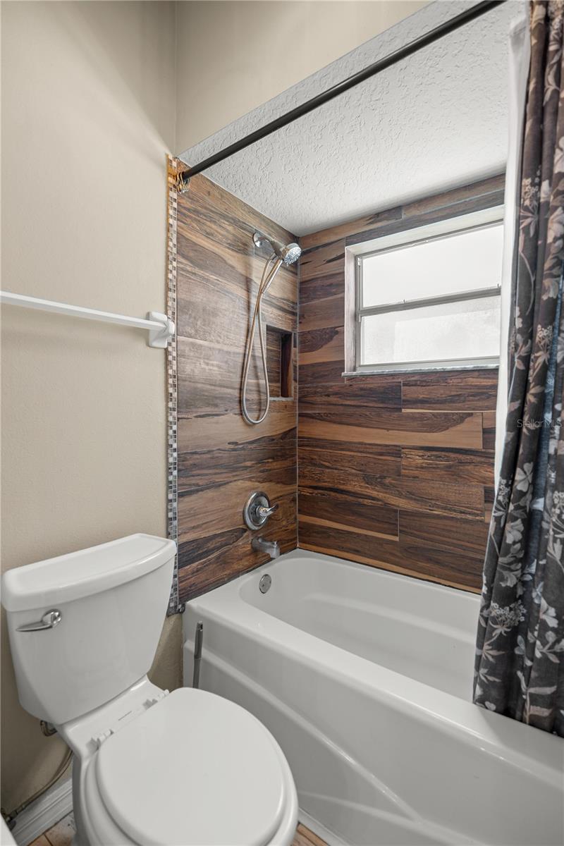 Image 25 of 48 For 3030 Bay Berry Point