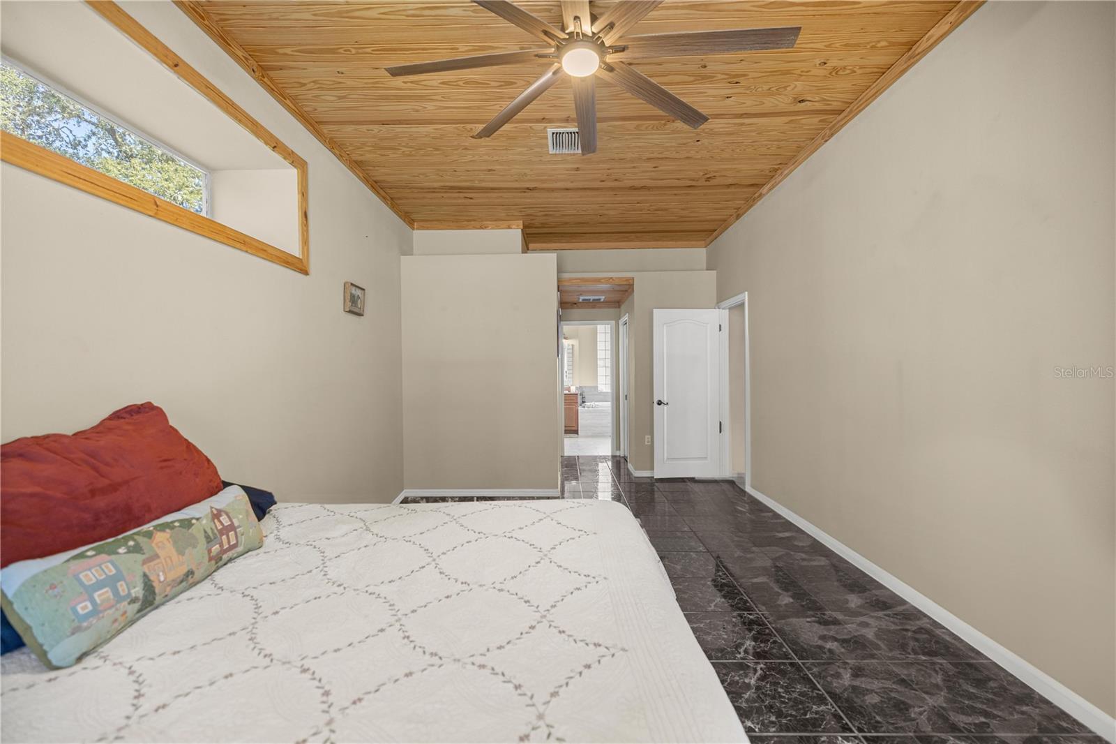 Image 32 of 48 For 3030 Bay Berry Point