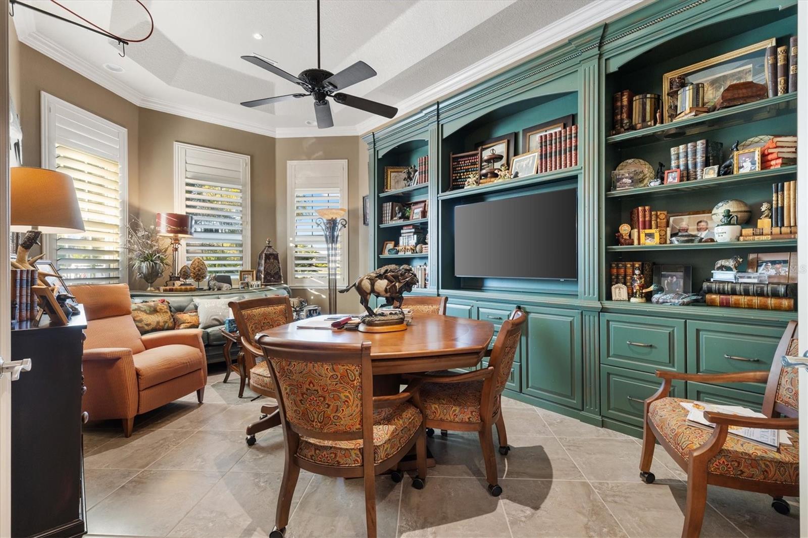 Image 20 of 66 For 885 Iron Oak Way