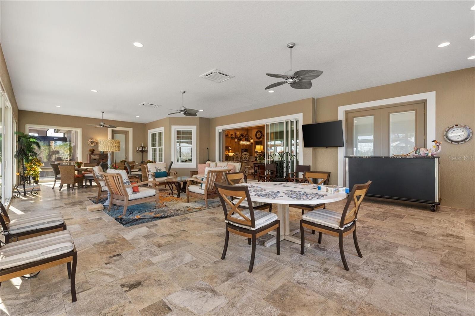 Image 43 of 66 For 885 Iron Oak Way