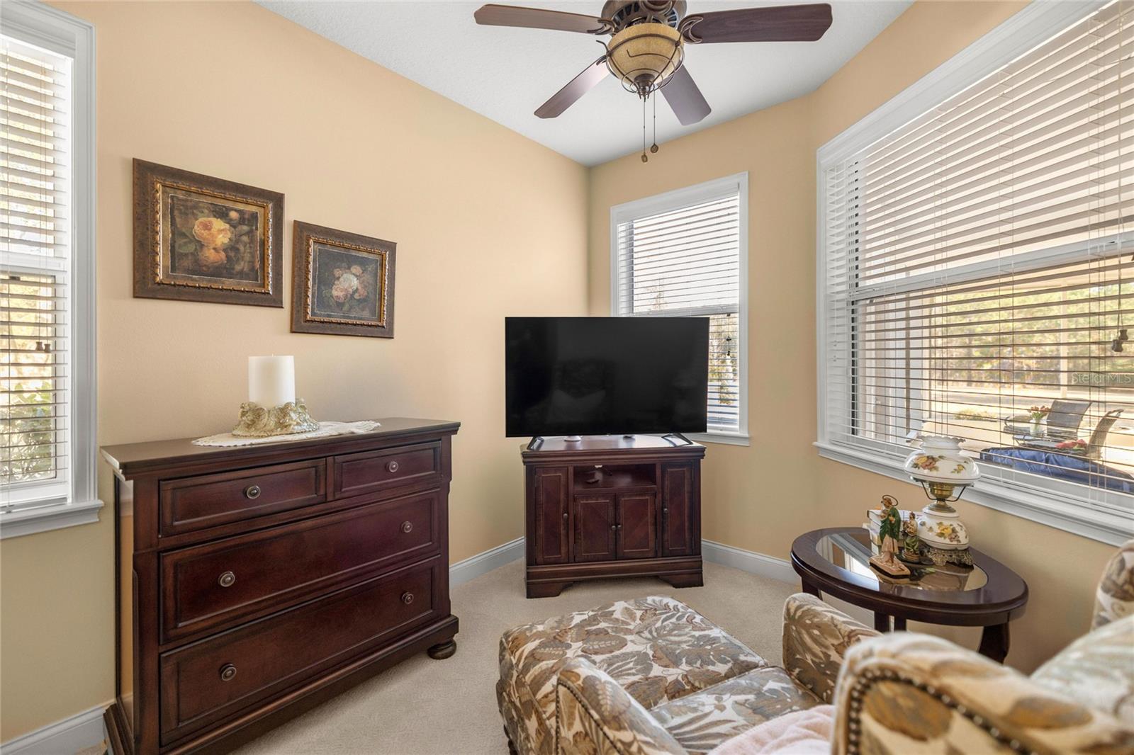 Image 17 of 34 For 14825 145th Avenue