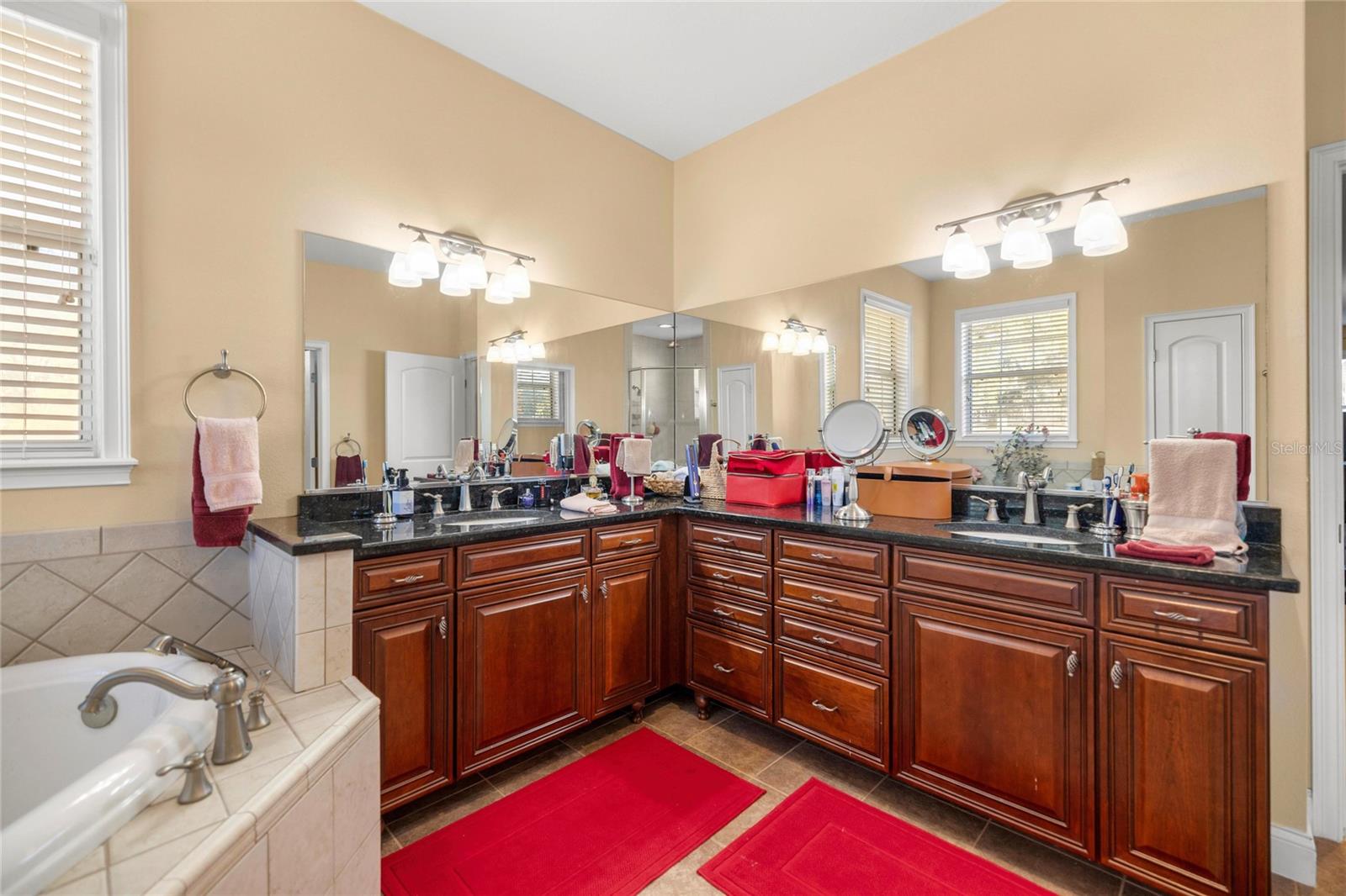 Image 19 of 34 For 14825 145th Avenue