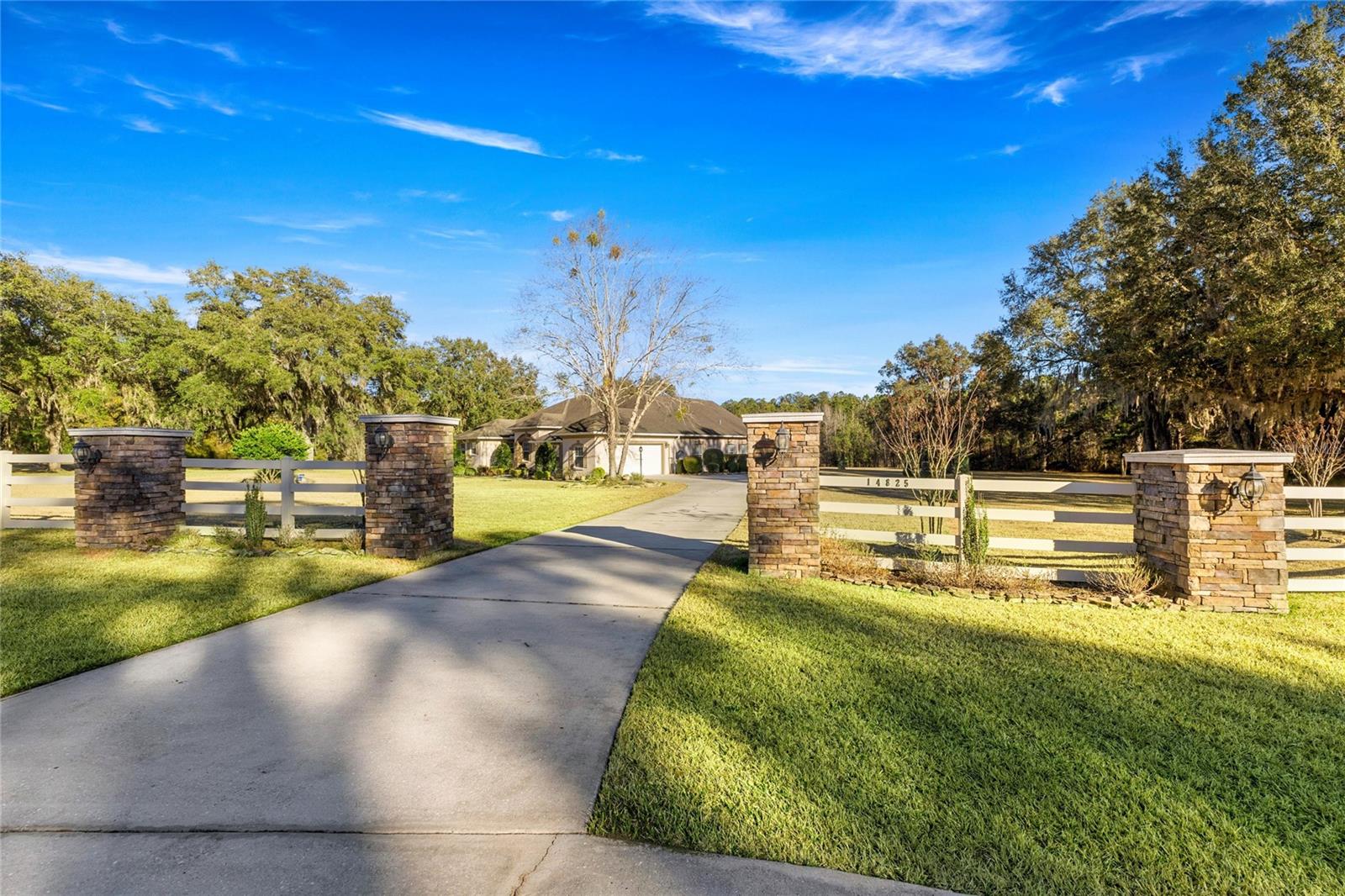 Image 2 of 34 For 14825 145th Avenue