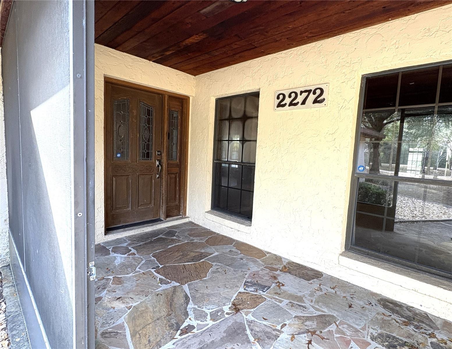 Image 2 of 50 For 2272 Grandview Avenue