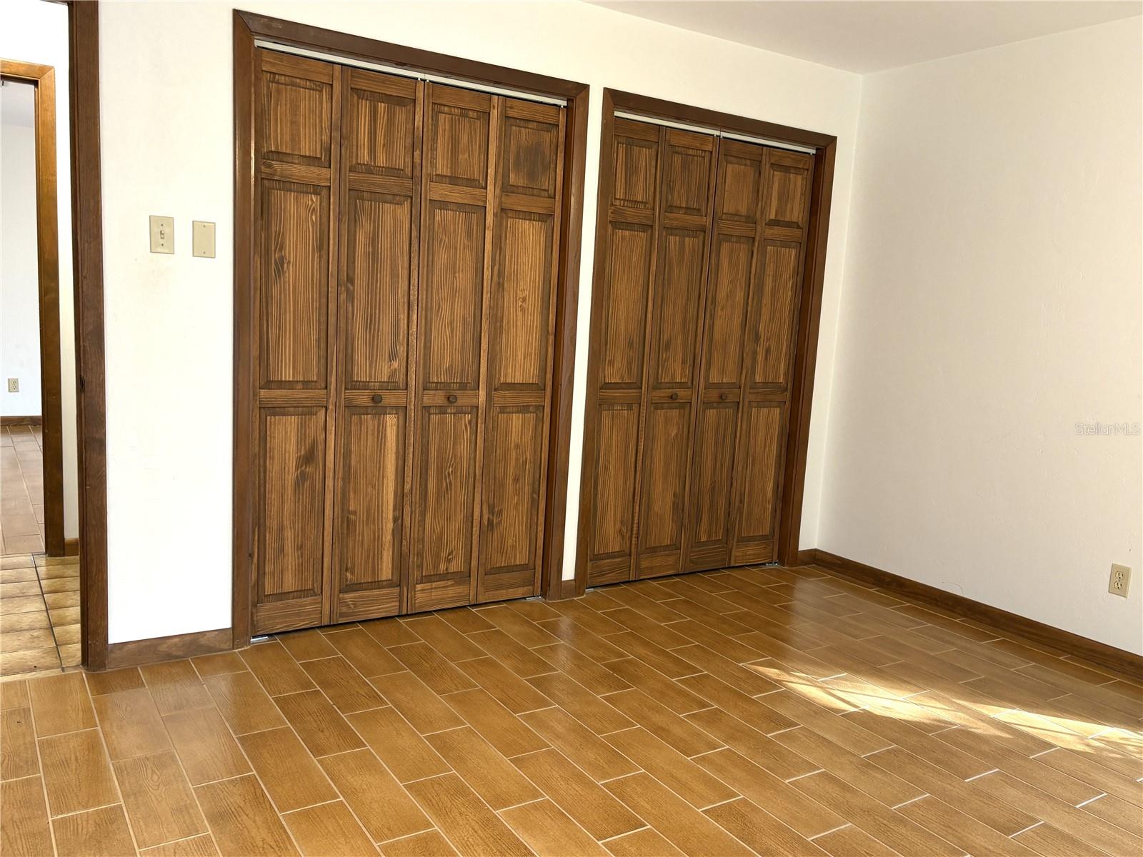 Image 26 of 50 For 2272 Grandview Avenue