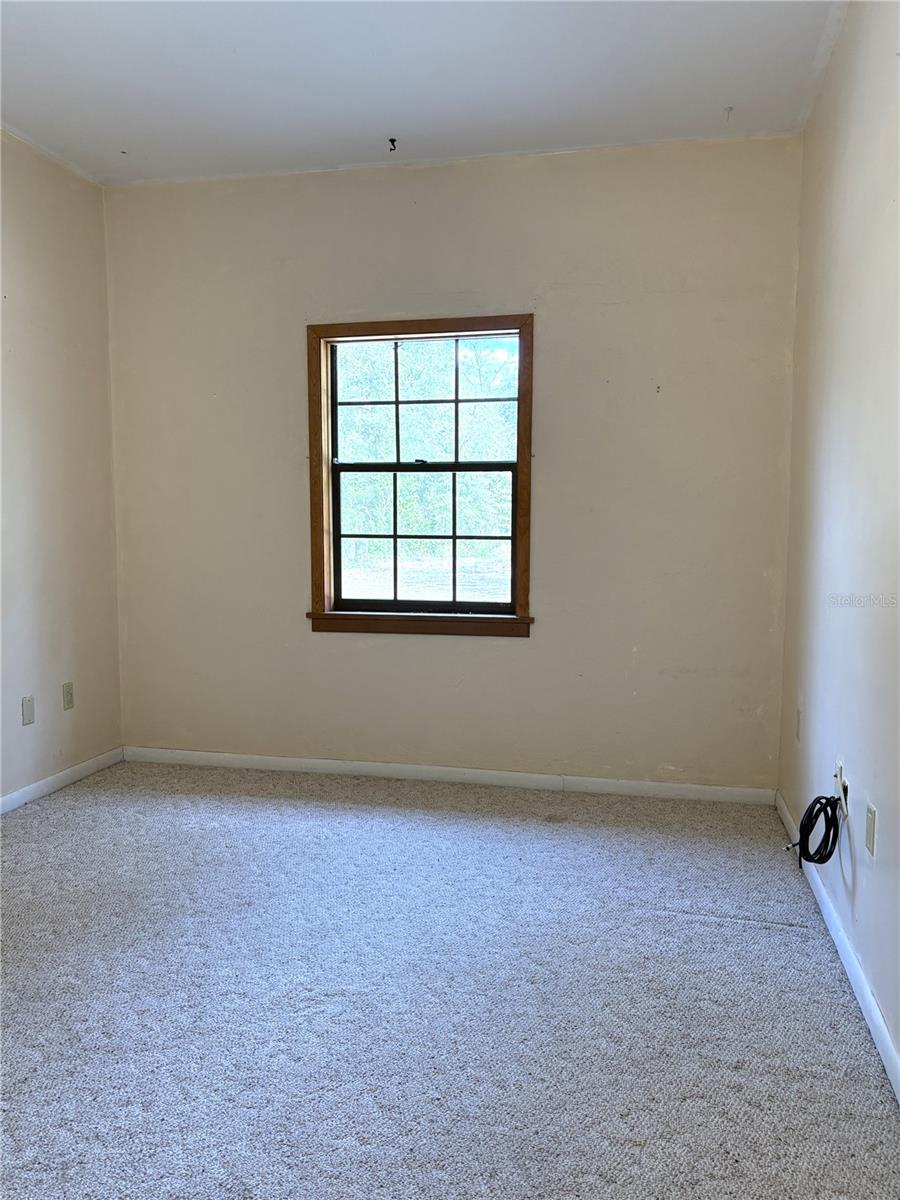 Image 45 of 50 For 2272 Grandview Avenue