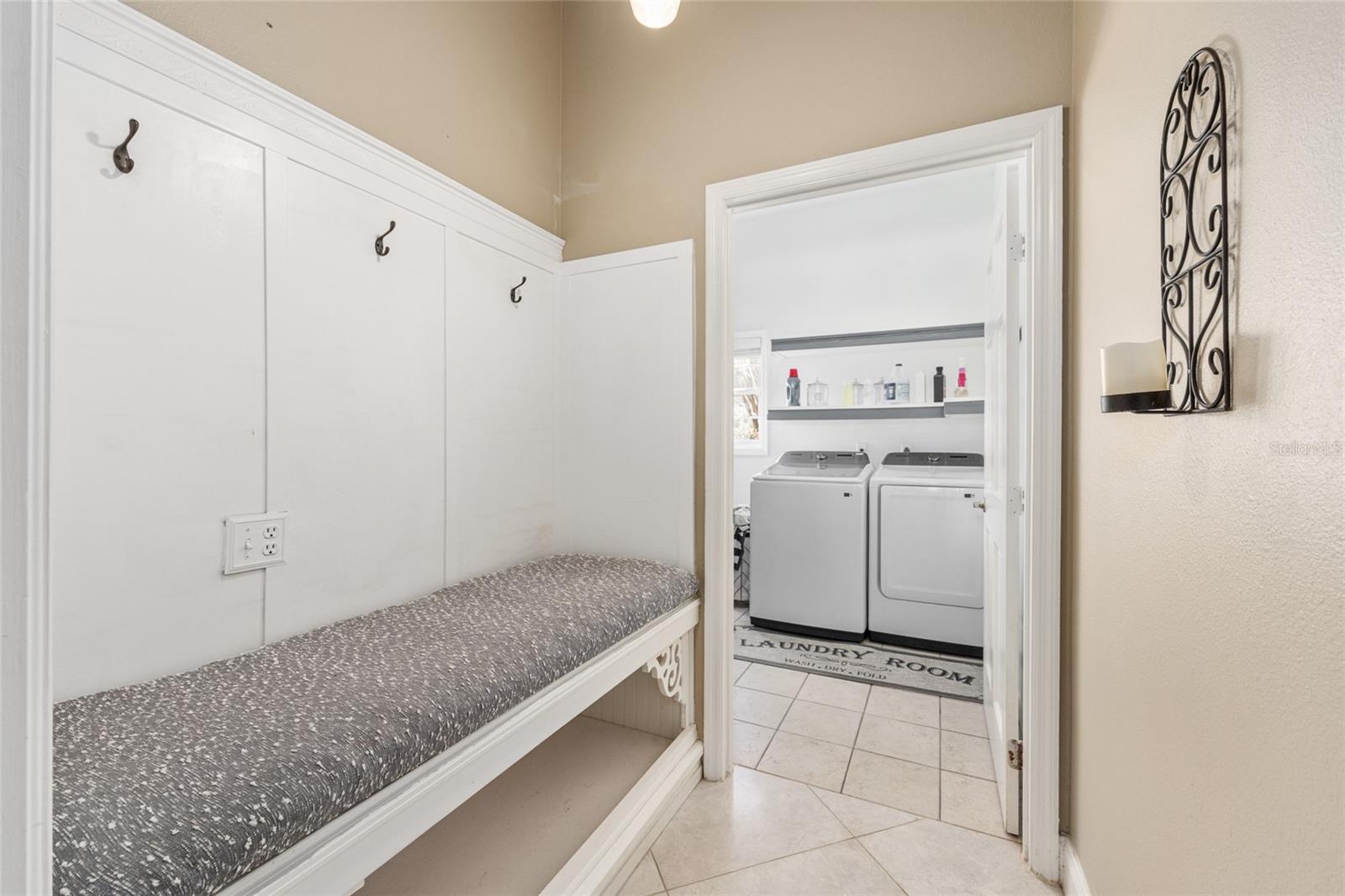 Image 21 of 52 For 2411 27th Street