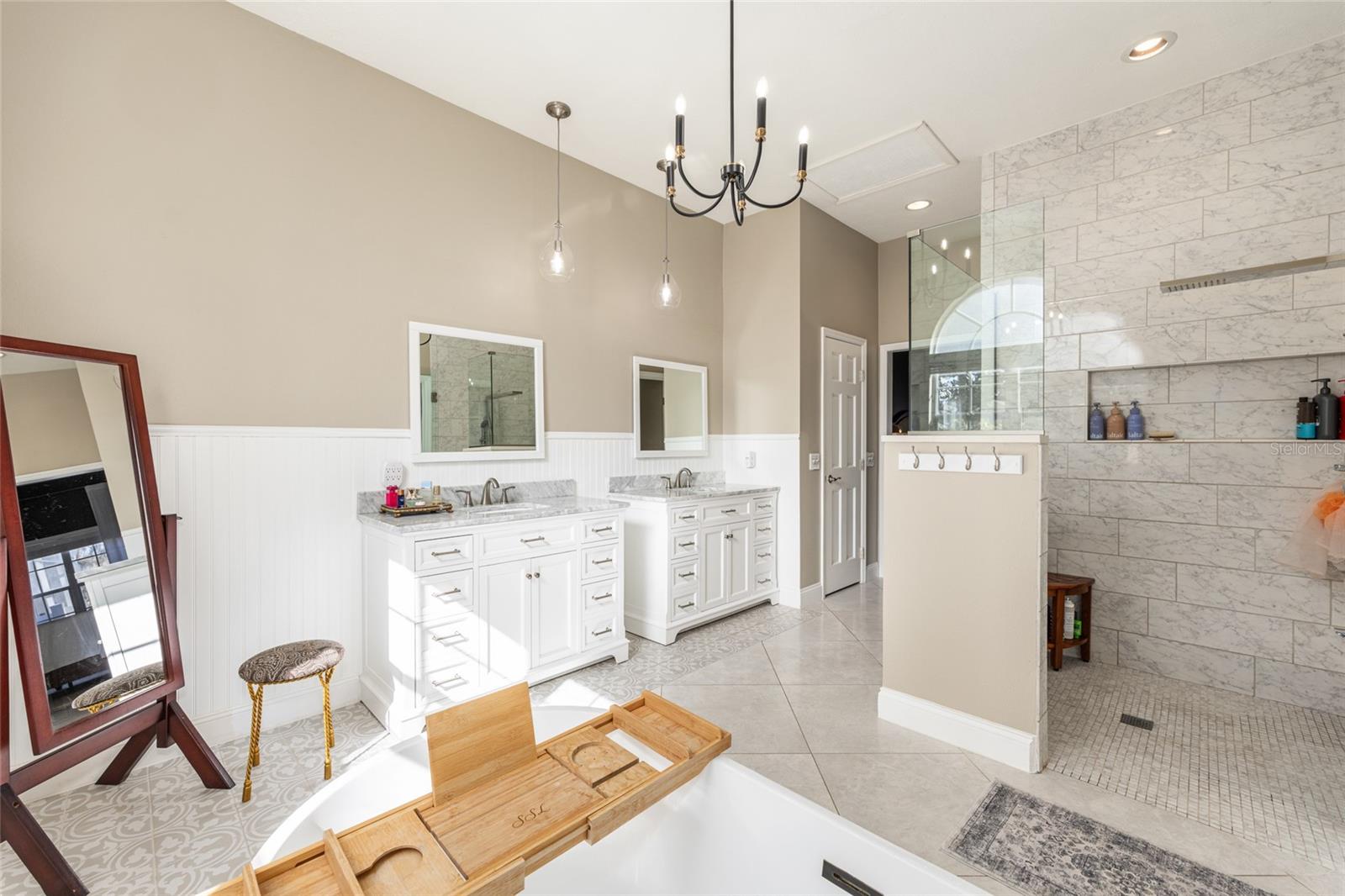 Image 28 of 52 For 2411 27th Street