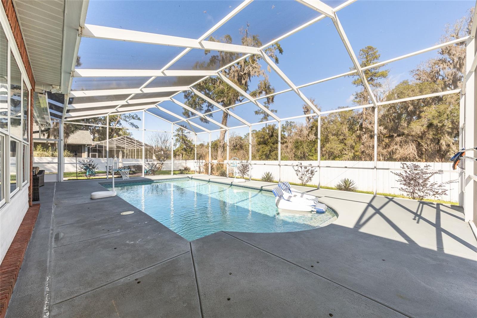 Image 44 of 52 For 2411 27th Street