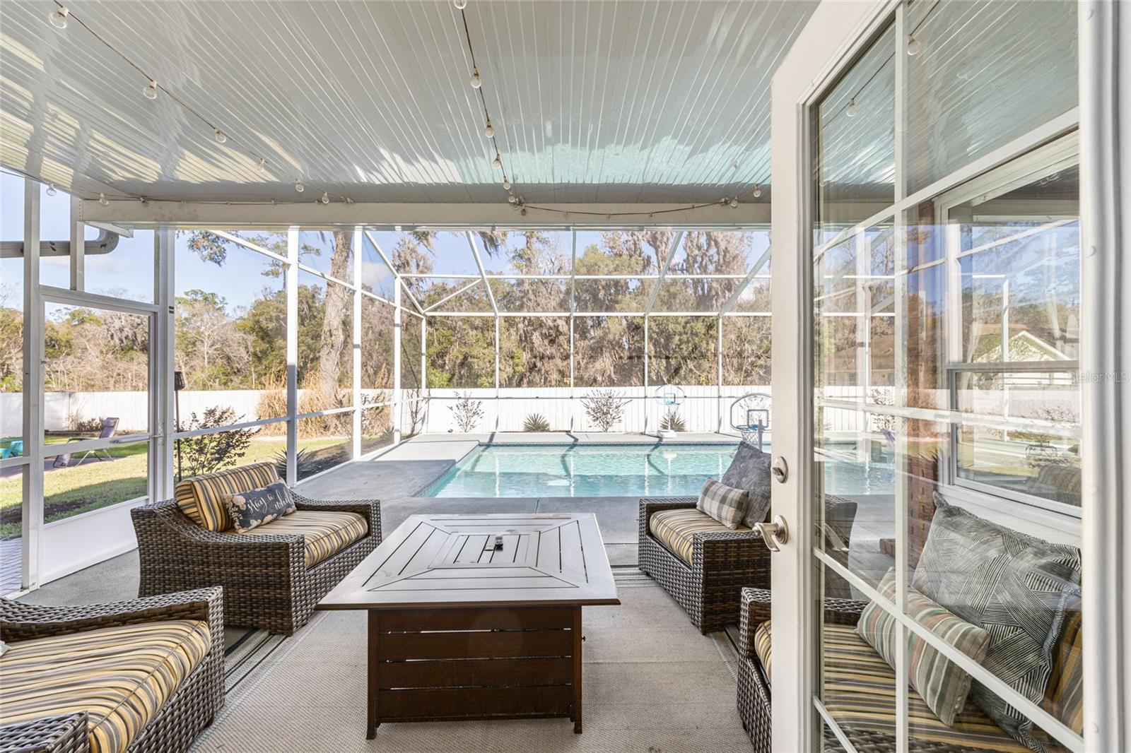 Image 6 of 52 For 2411 27th Street