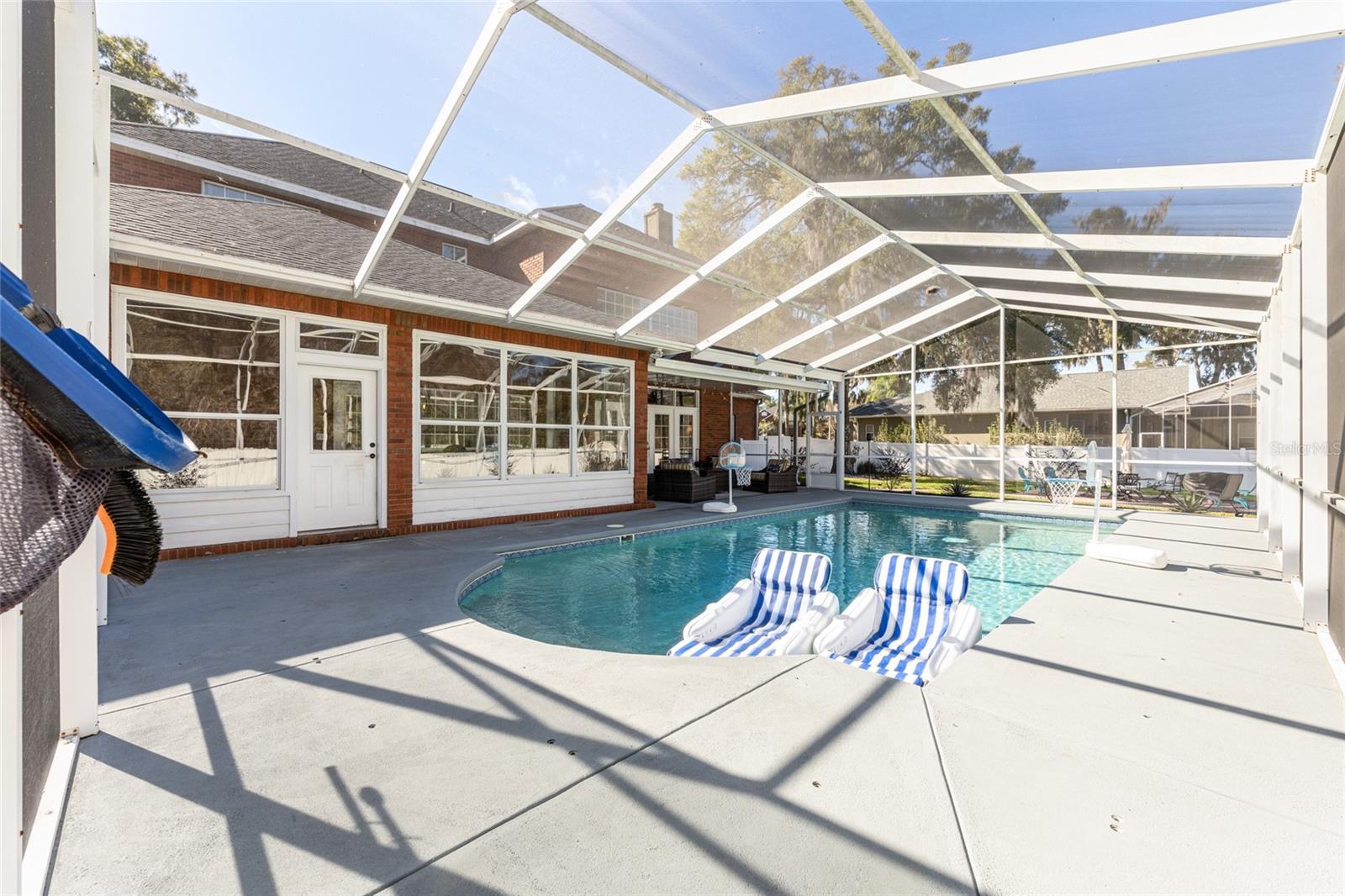 Image 9 of 52 For 2411 27th Street