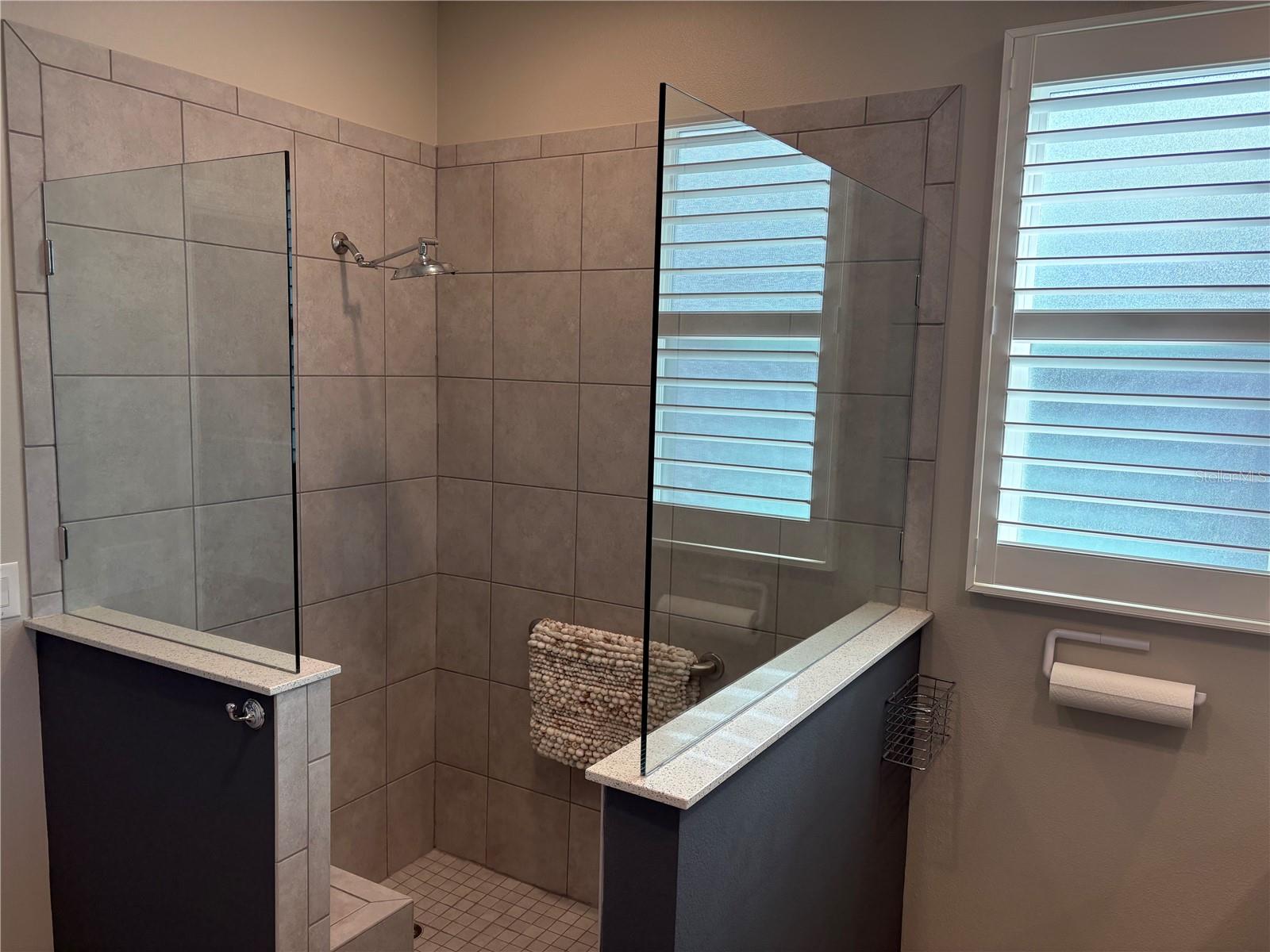 Image 15 of 30 For 7819 88th Street Road