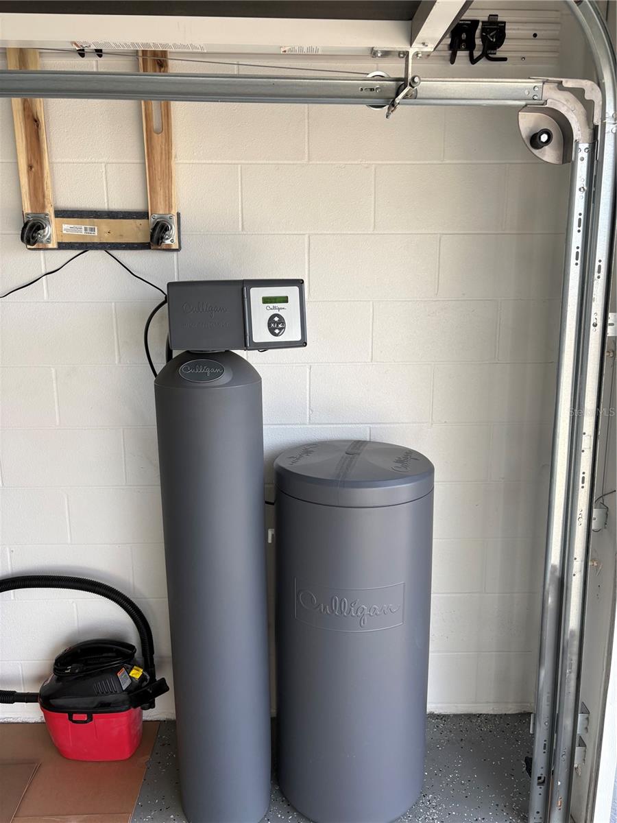 Image 26 of 30 For 7819 88th Street Road