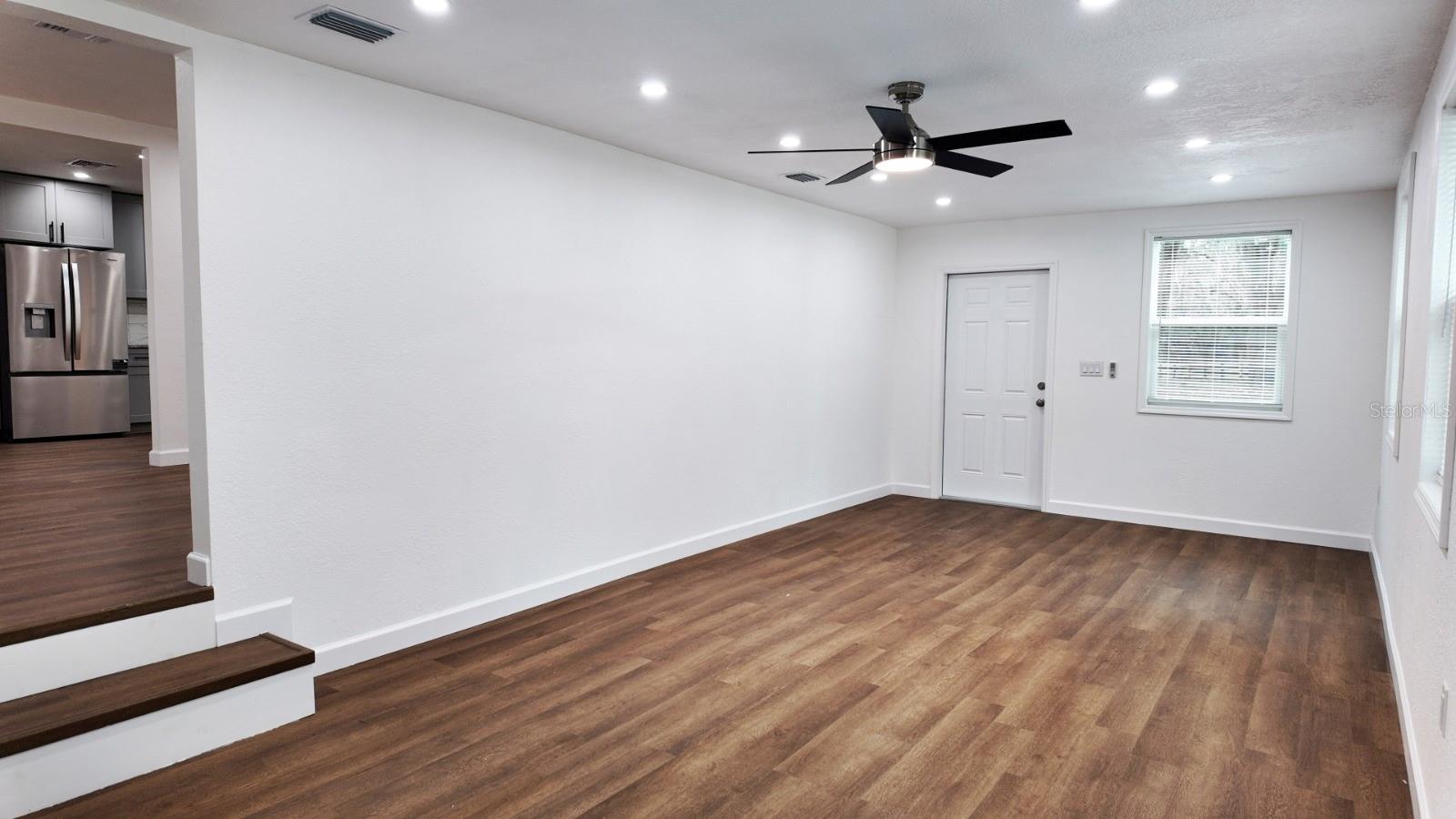 Image 27 of 50 For 2607 140th Street