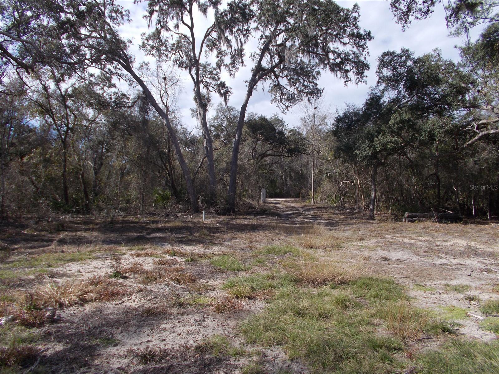 Image 24 of 46 For 0000 836th Street