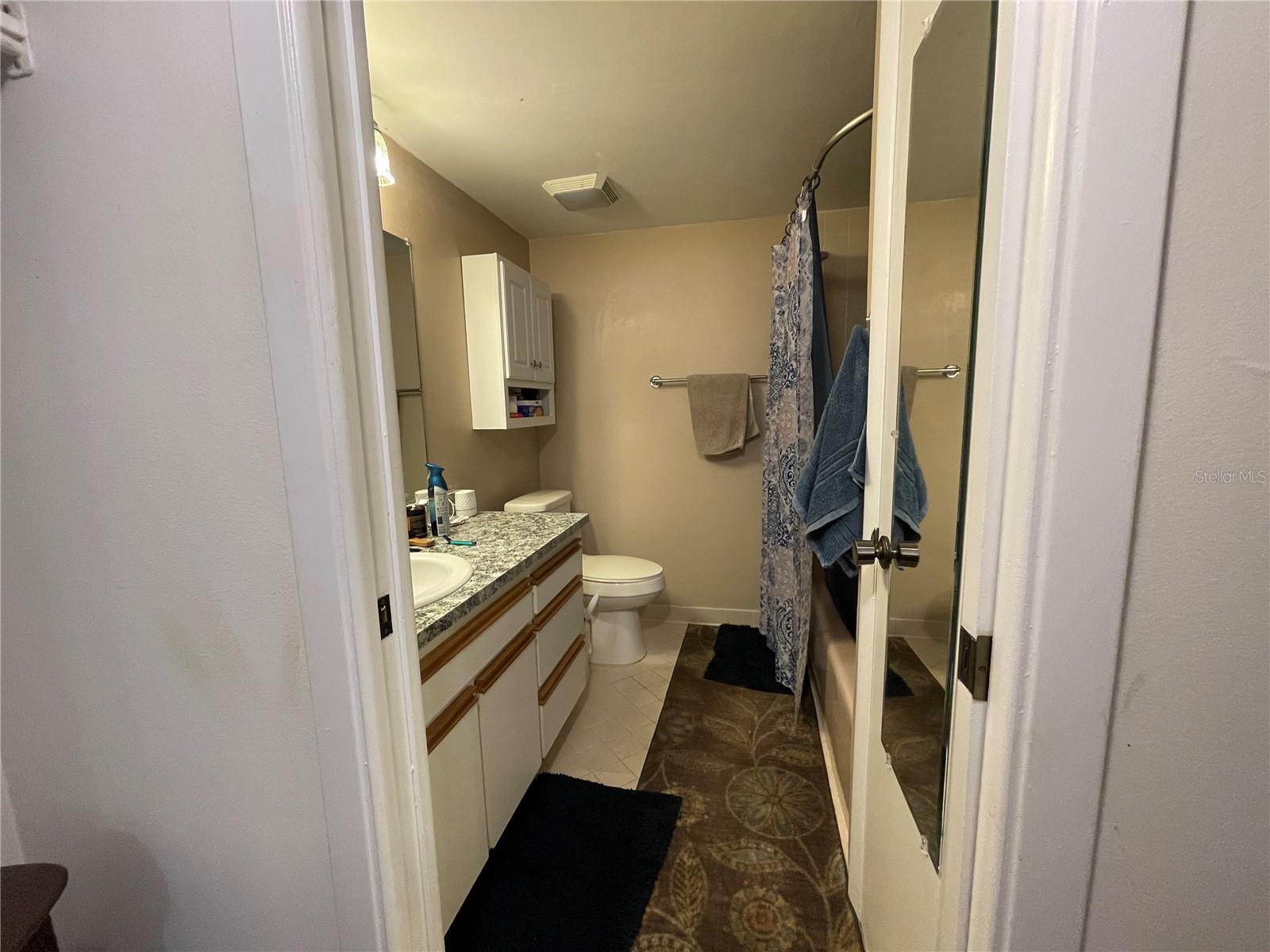 Image 13 of 39 For 625 Midway Drive A