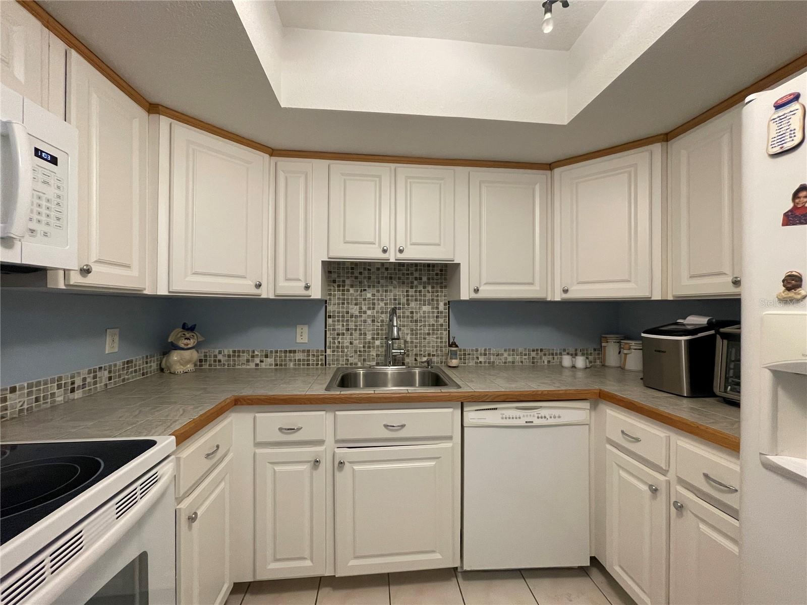 Image 6 of 39 For 625 Midway Drive A