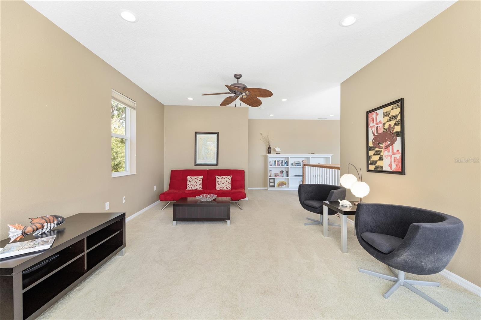 Listing photo id 48 for 11944 Creekside Lane