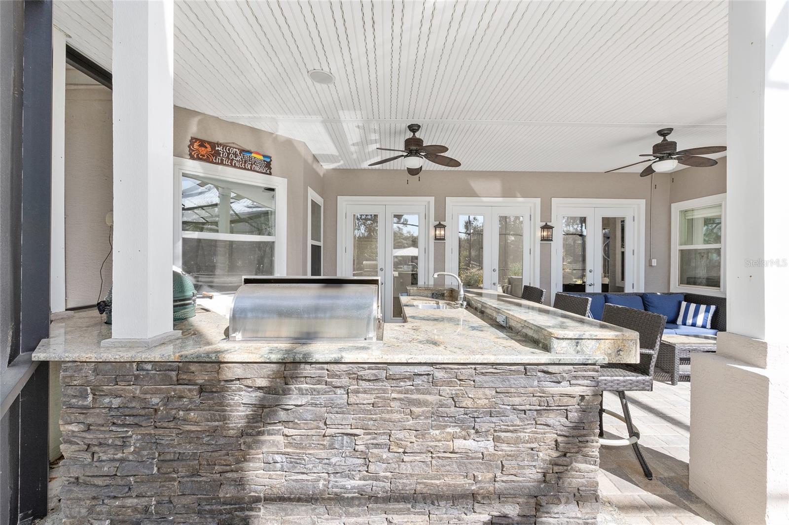 Listing photo id 66 for 11944 Creekside Lane