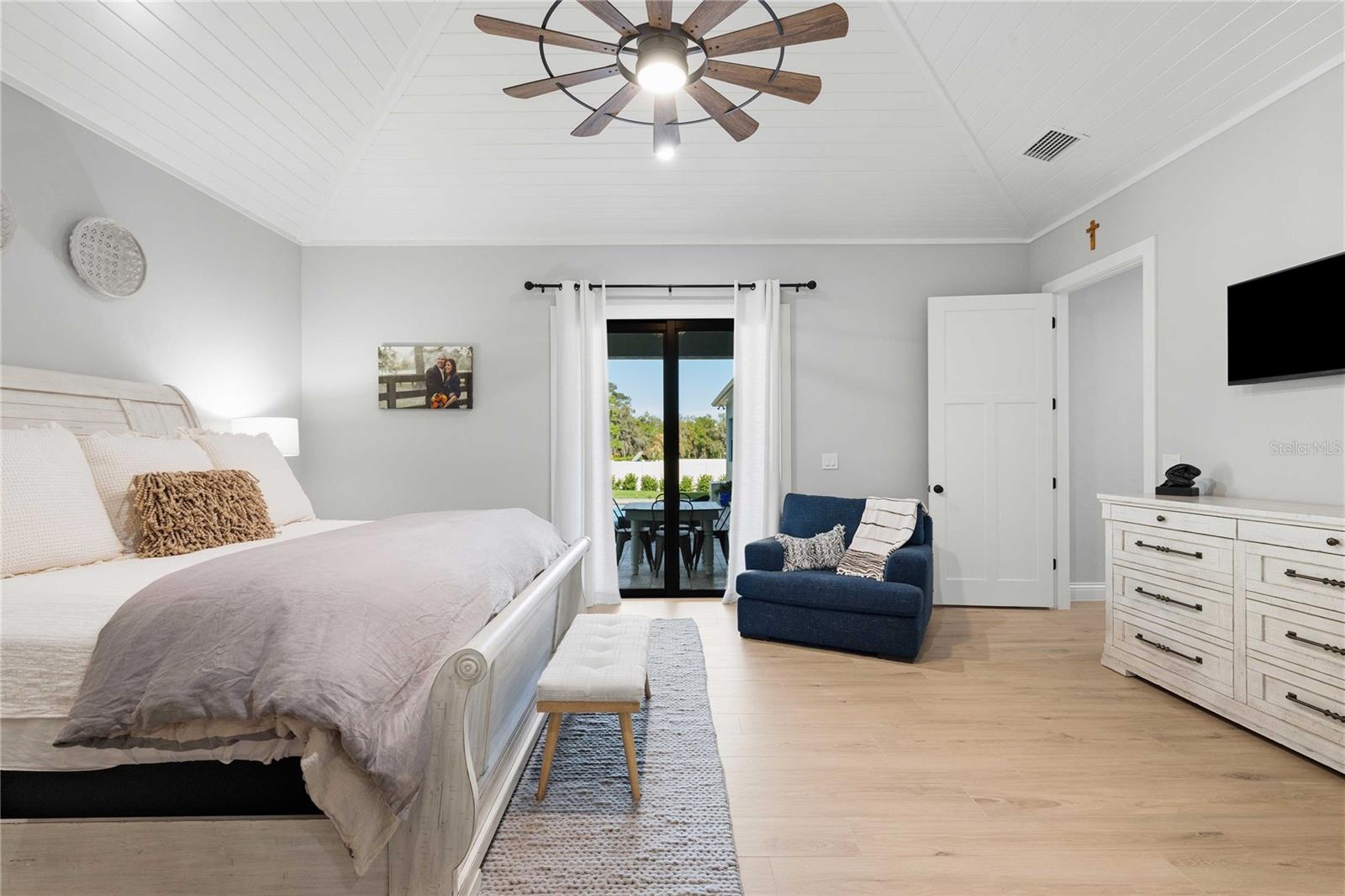 Image 35 of 73 For 3955 43rd Circle