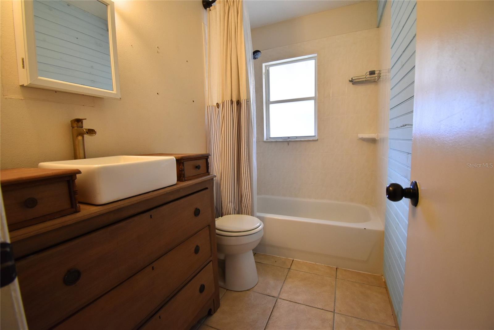 Image 6 of 23 For 2810 24th Avenue