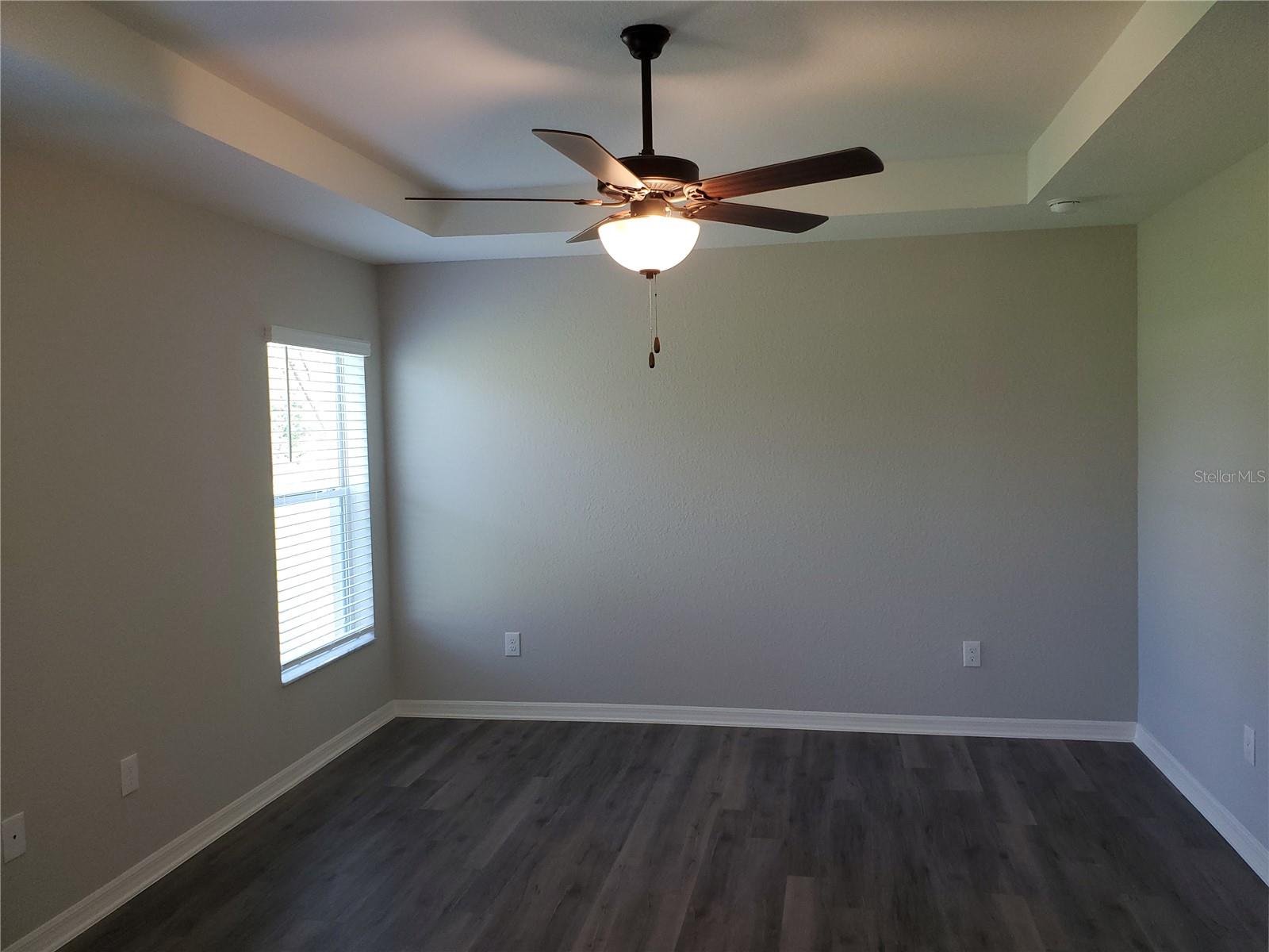 Image 17 of 23 For 5076 104th Loop