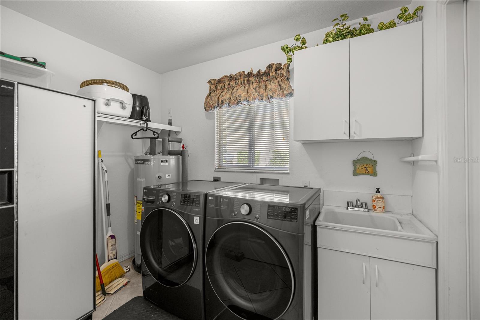 Image 14 of 49 For 13646 91st Court