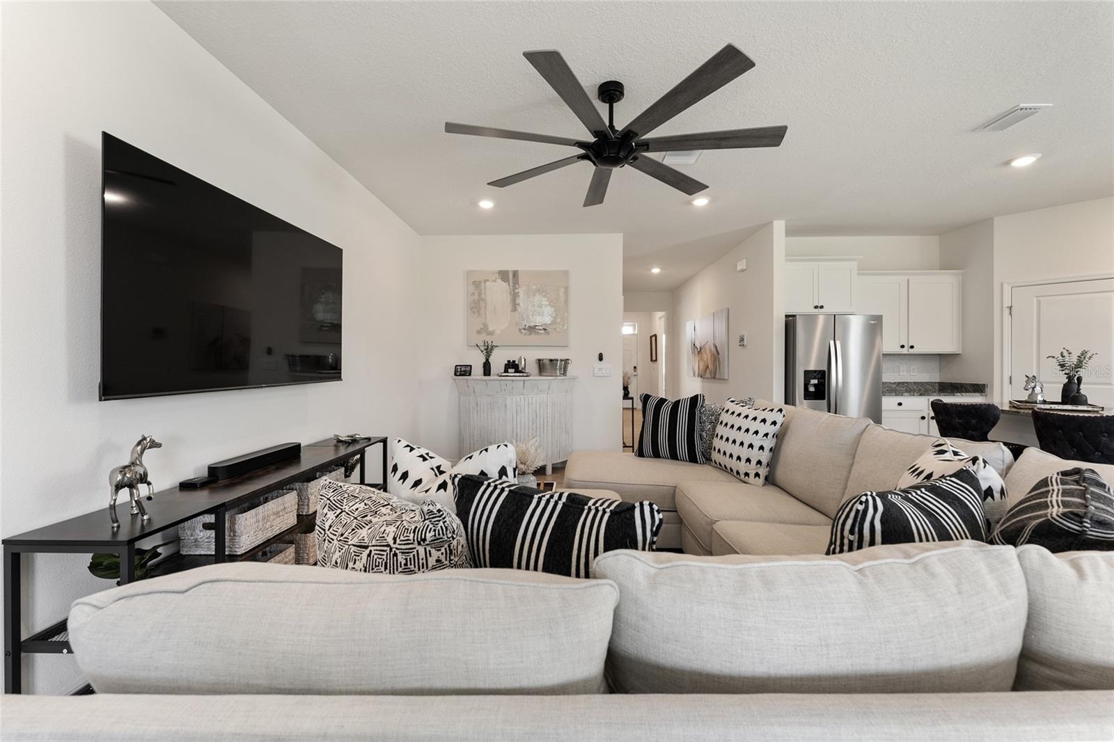 Image 12 of 56 For 4932 39th Loop