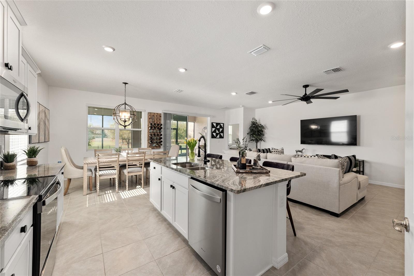 Image 20 of 56 For 4932 39th Loop