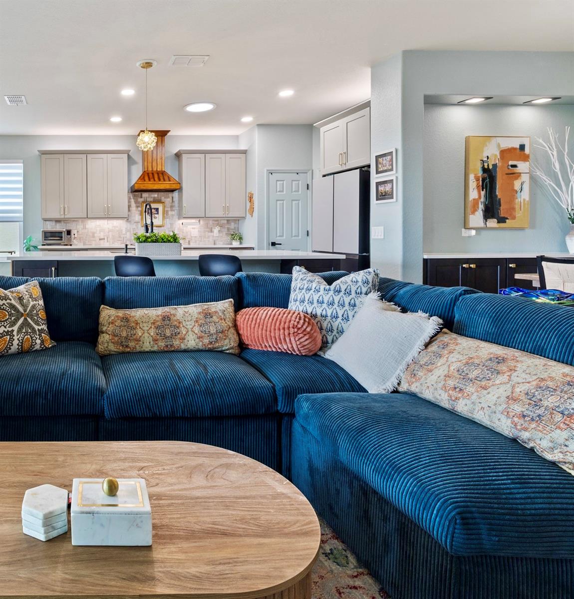 Image 11 of 24 For 7456 101st Court