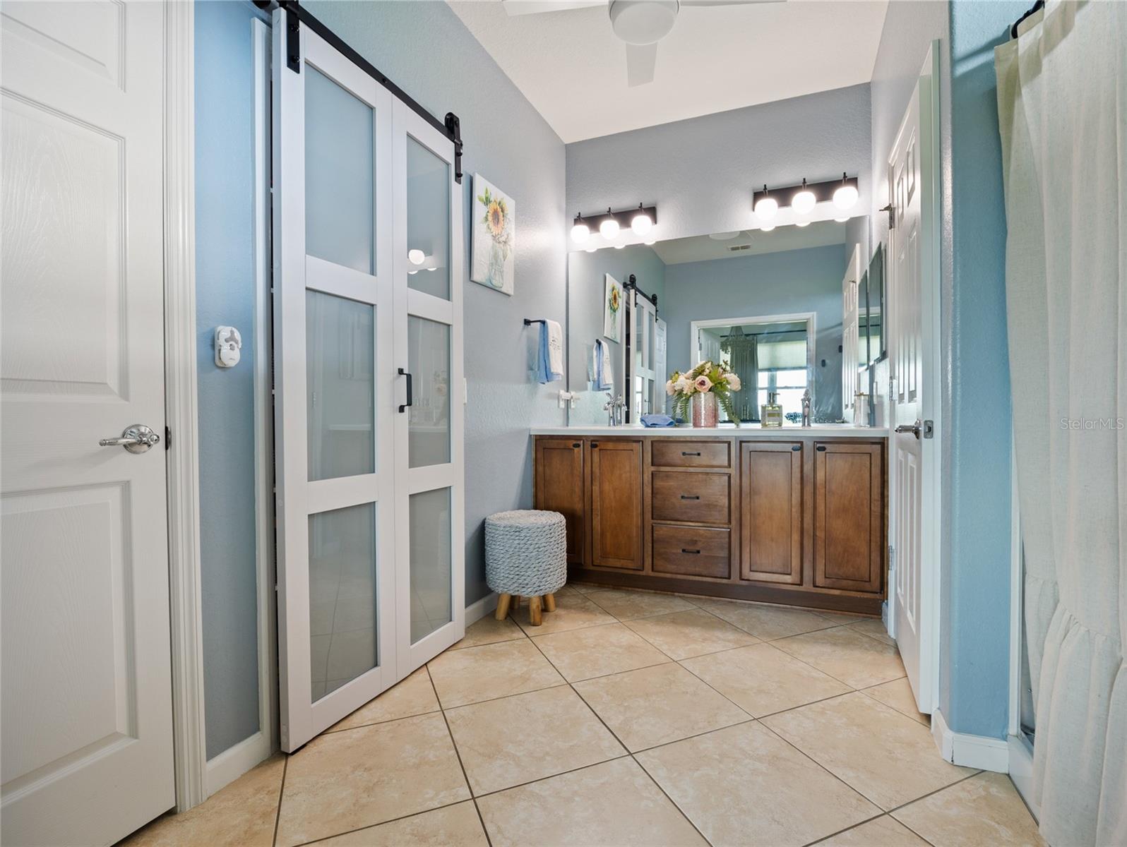 Image 14 of 24 For 7456 101st Court