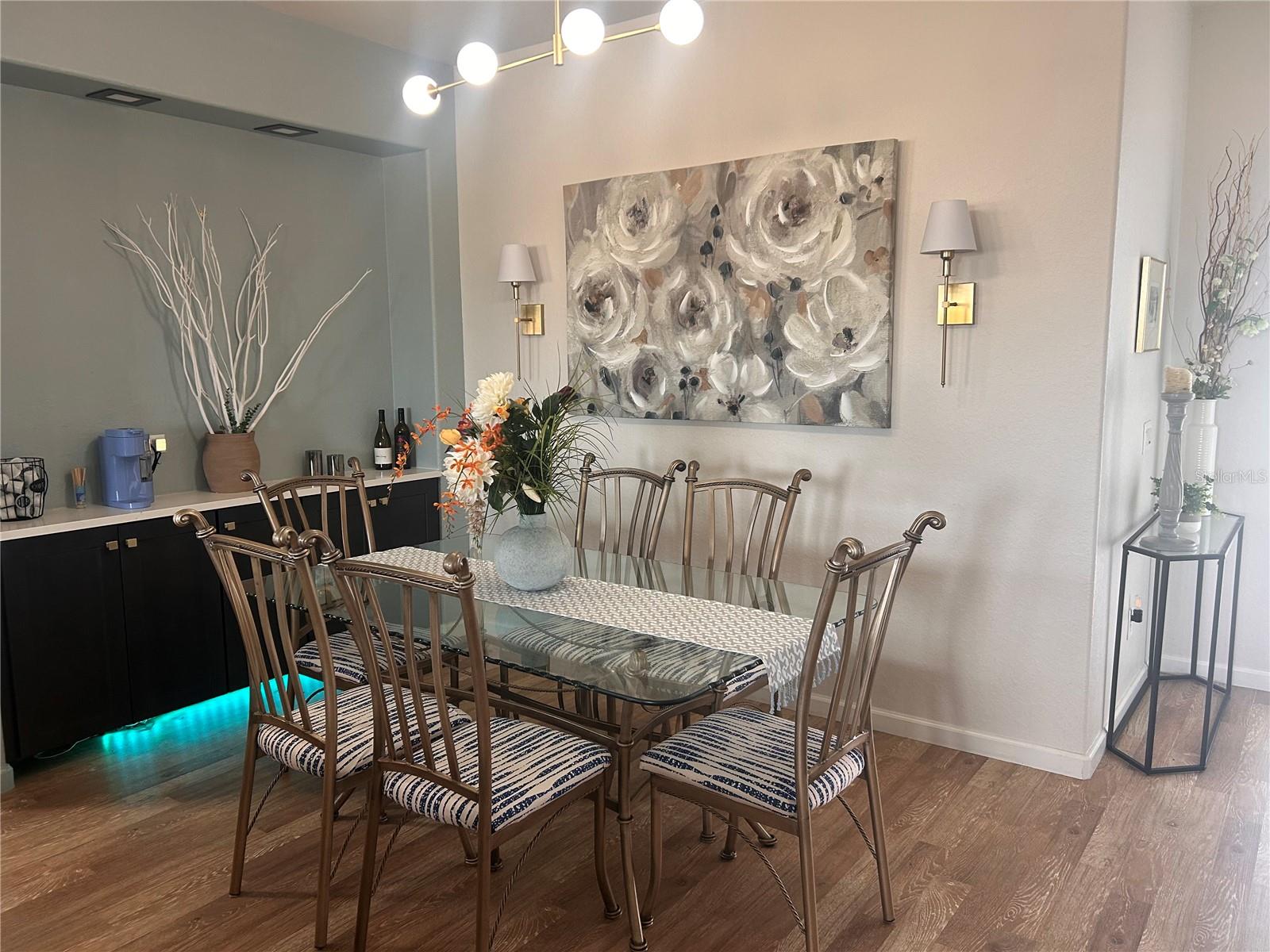 Image 9 of 24 For 7456 101st Court