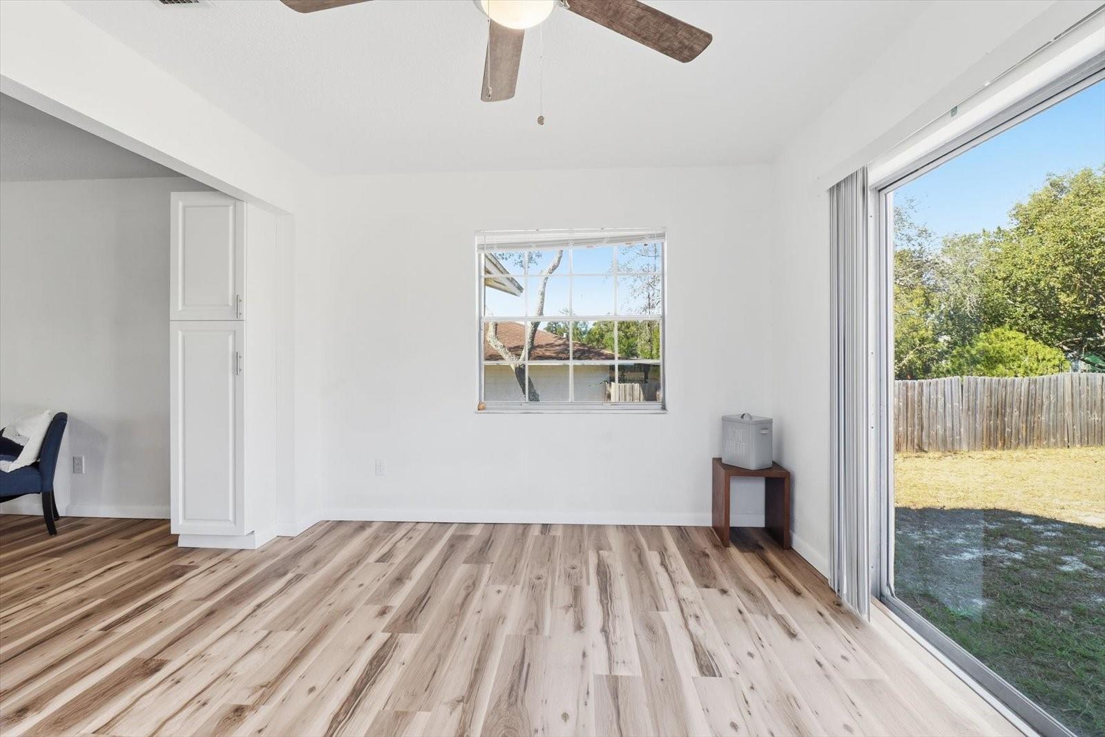 Image 21 of 46 For 5284 Springwood Road