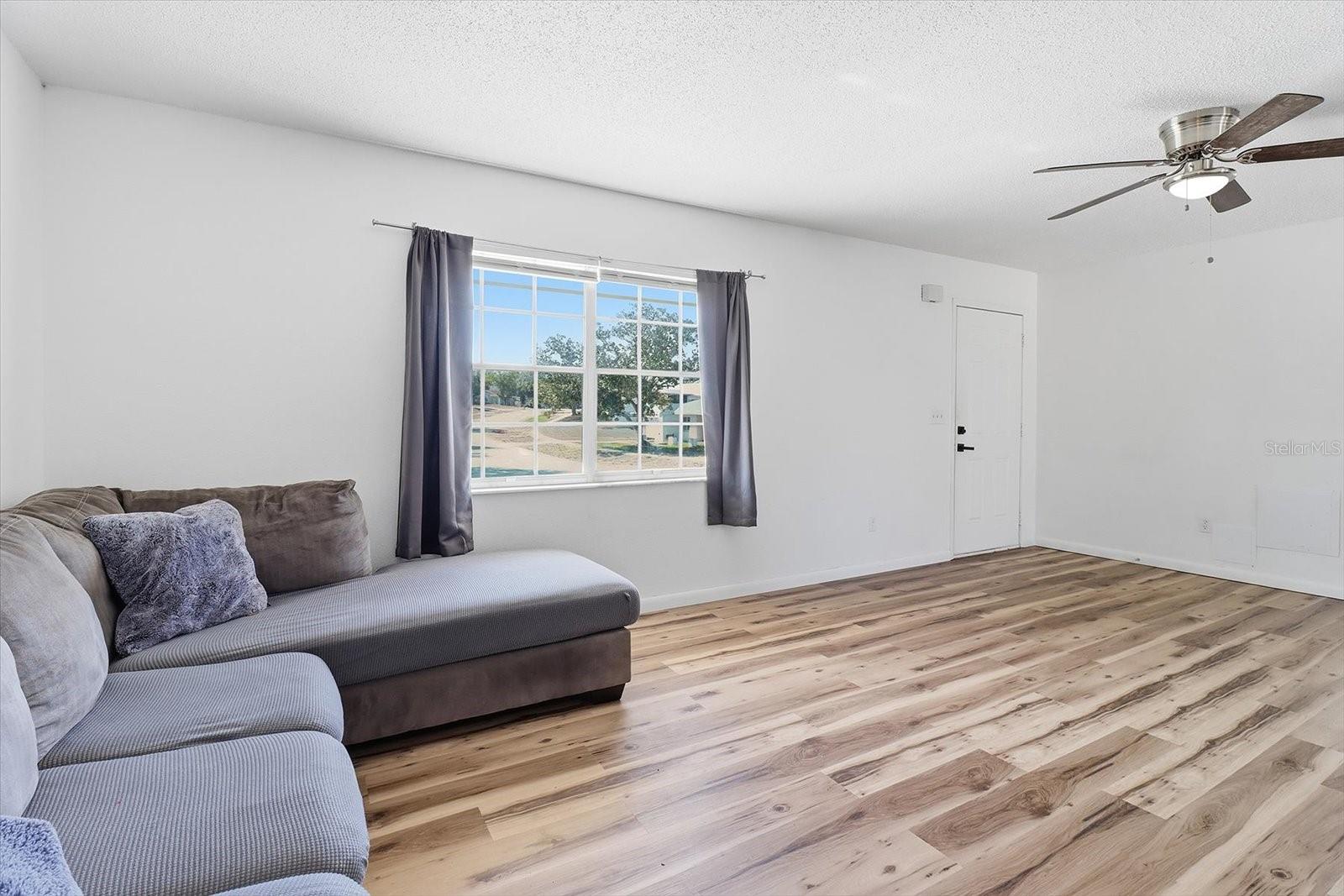 Image 8 of 46 For 5284 Springwood Road