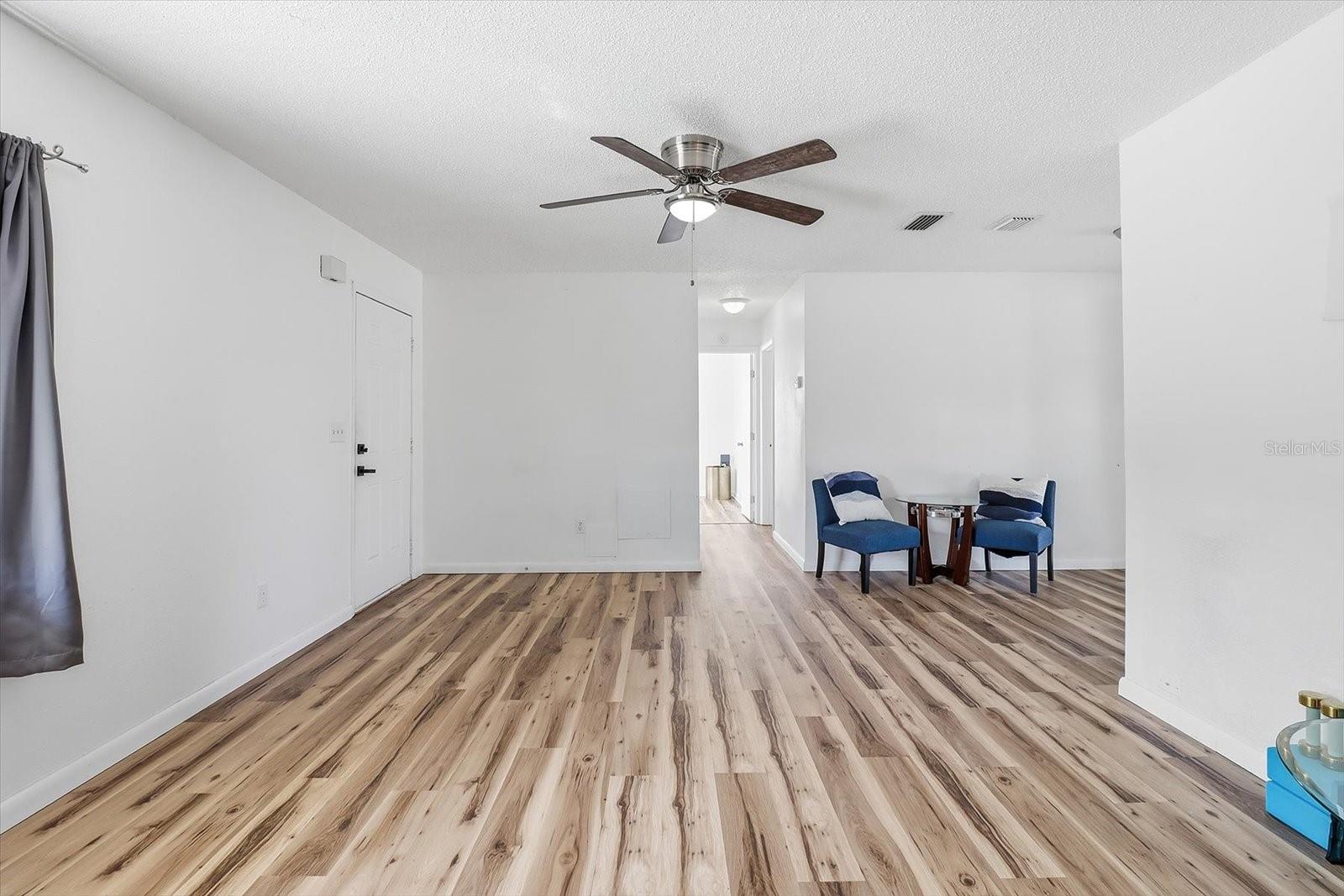 Image 9 of 46 For 5284 Springwood Road