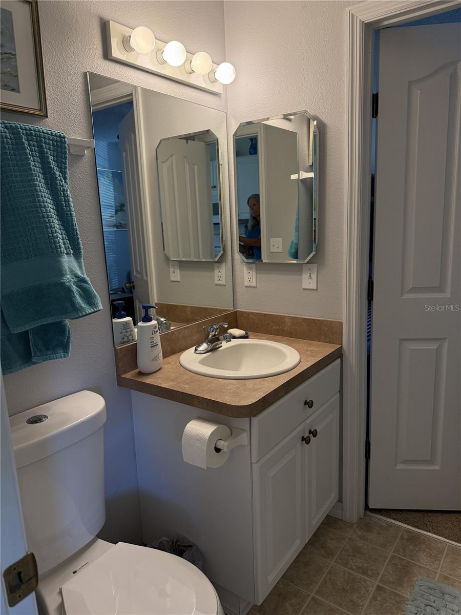 Image 12 of 40 For 11330 Levy Street