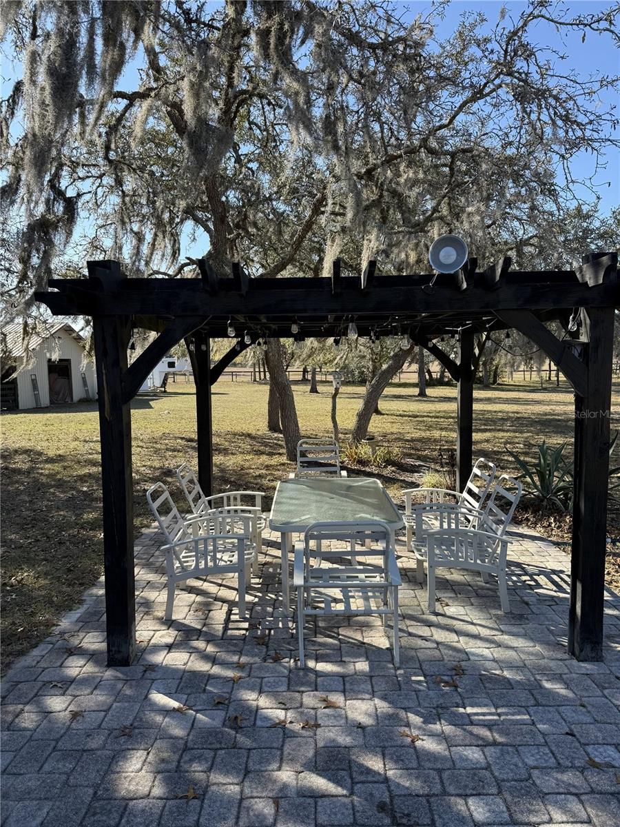 Image 18 of 40 For 11330 Levy Street