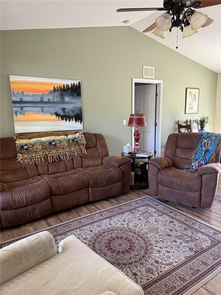 Image 5 of 40 For 11330 Levy Street