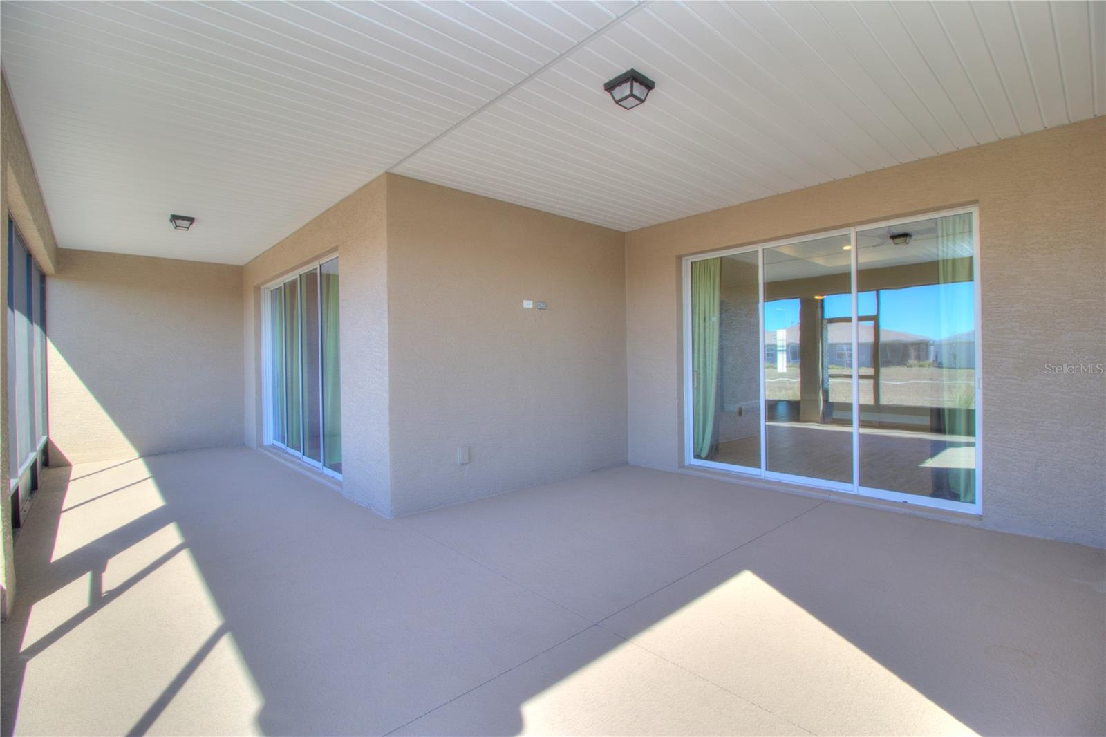 Image 24 of 47 For 8476 99th Circle