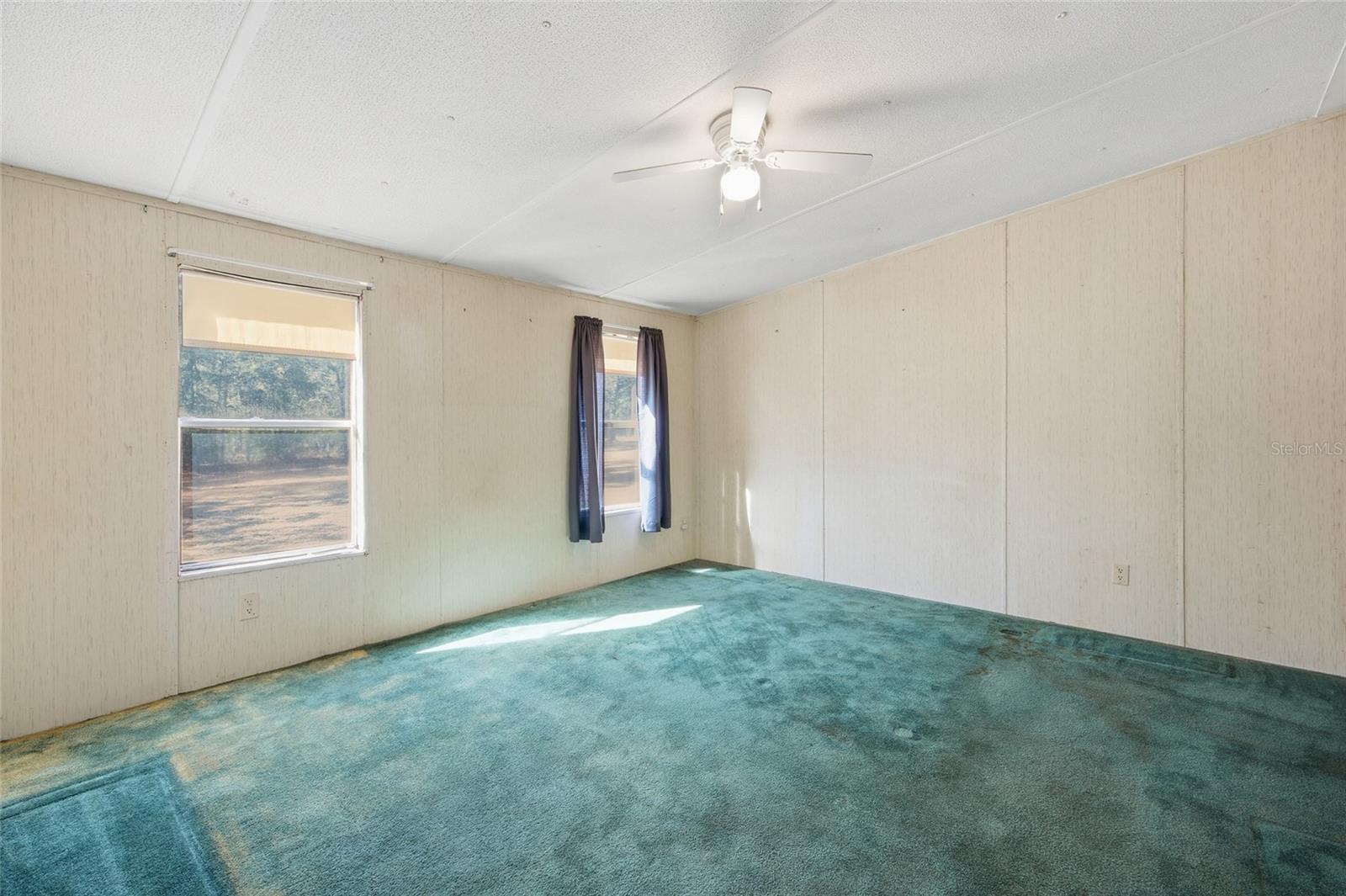 Image 19 of 36 For 4720 160th Court