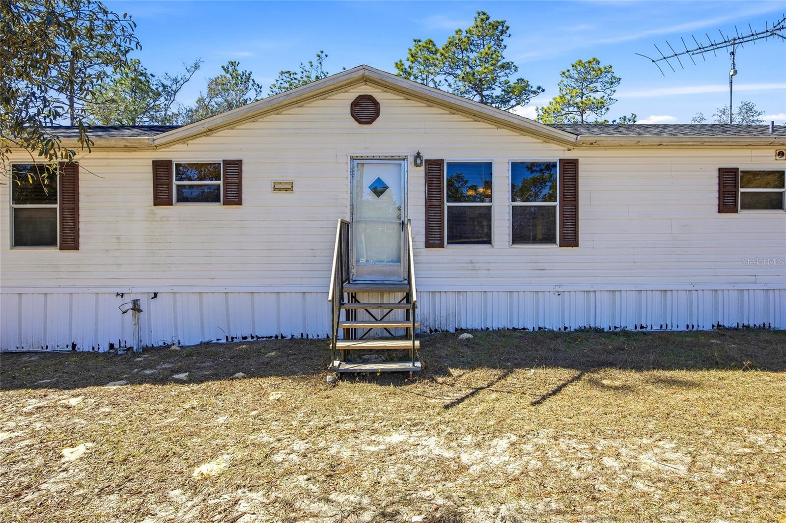 Image 3 of 36 For 4720 160th Court