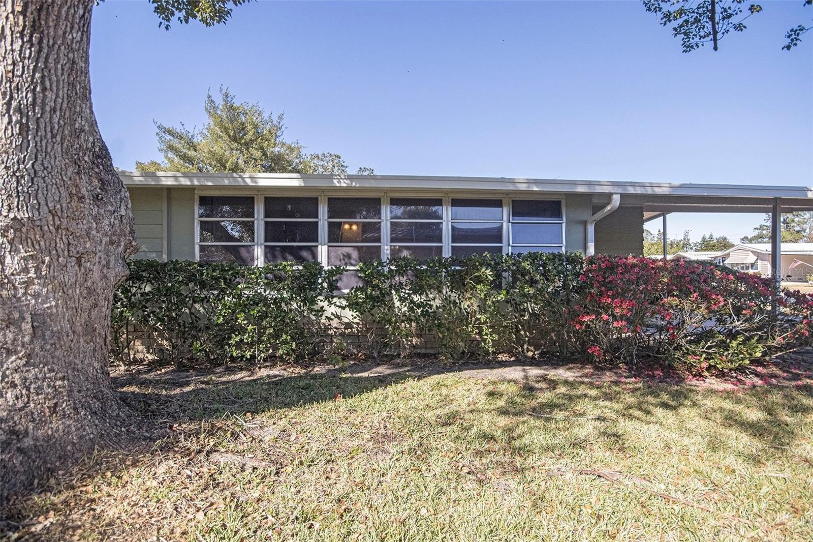 Image 40 of 49 For 3302 Evergreen Road 1715